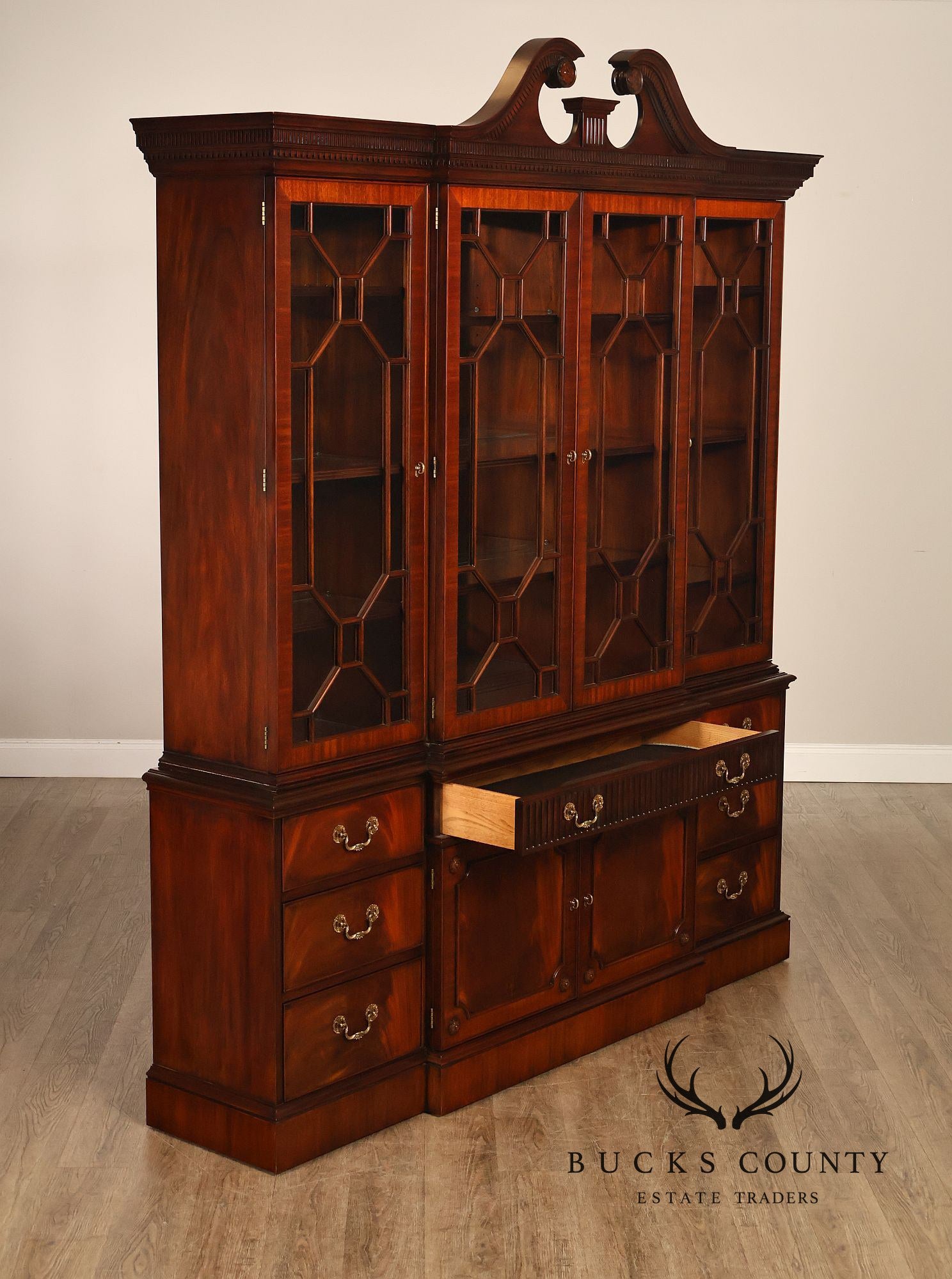 Henkel Harris Chippendale Style Mahogany China Cabinet Breakfront