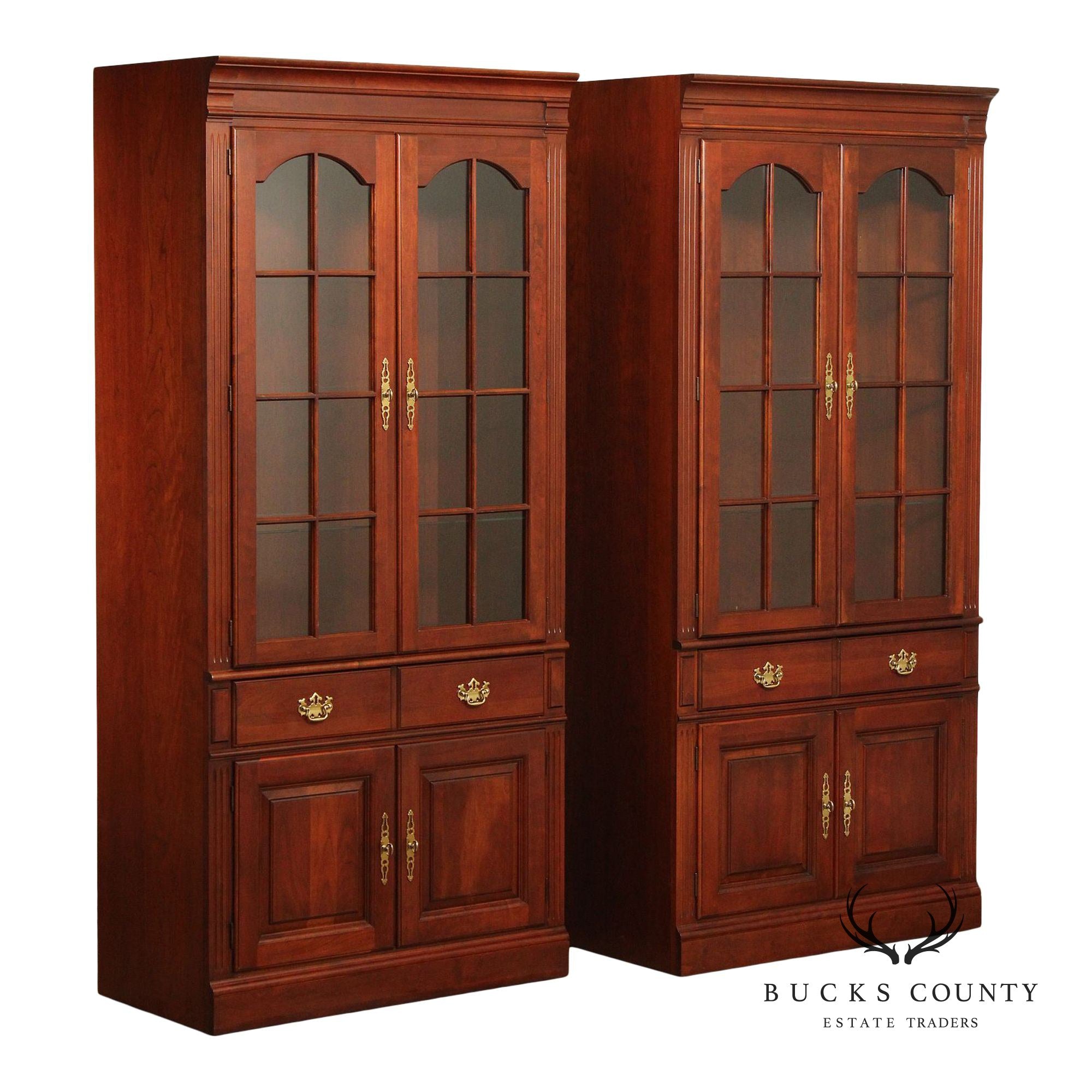 Pennsylvania House Traditional Pair Of Cherry Display Cabinet Bookcases