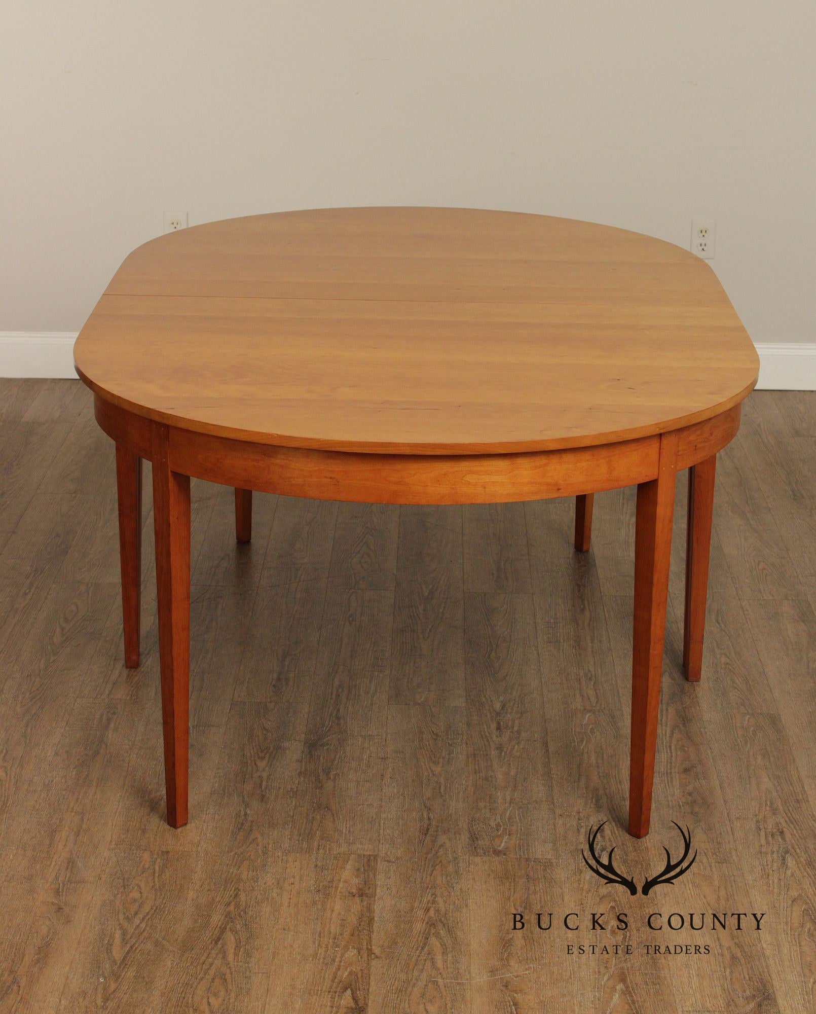 Thomas Moser Cherry Eight-Leg Oval Ring Extension Dining Table