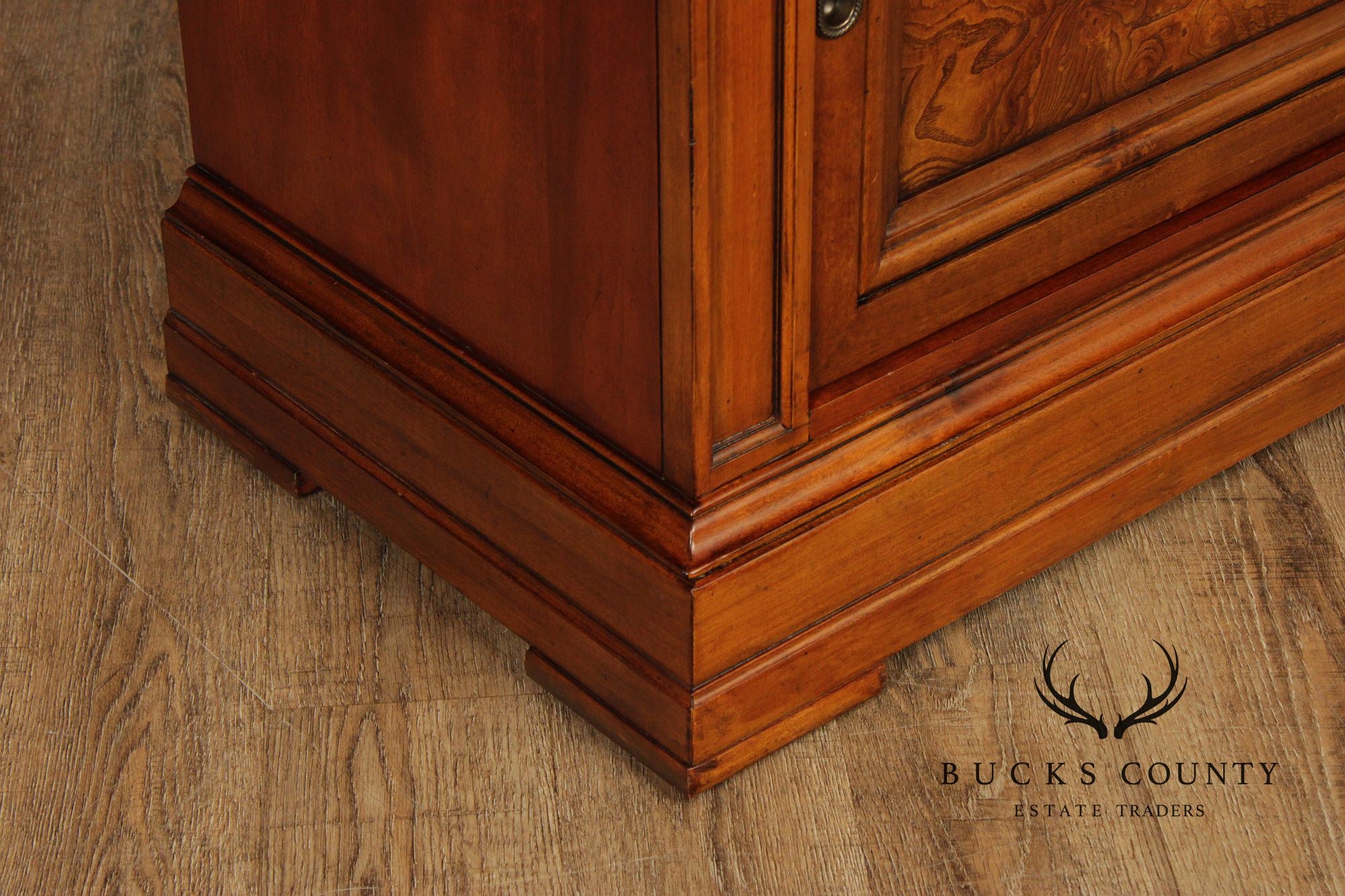 Ethan Allen 'Townhouse' Burlwood Bookcase China Display Cabinet