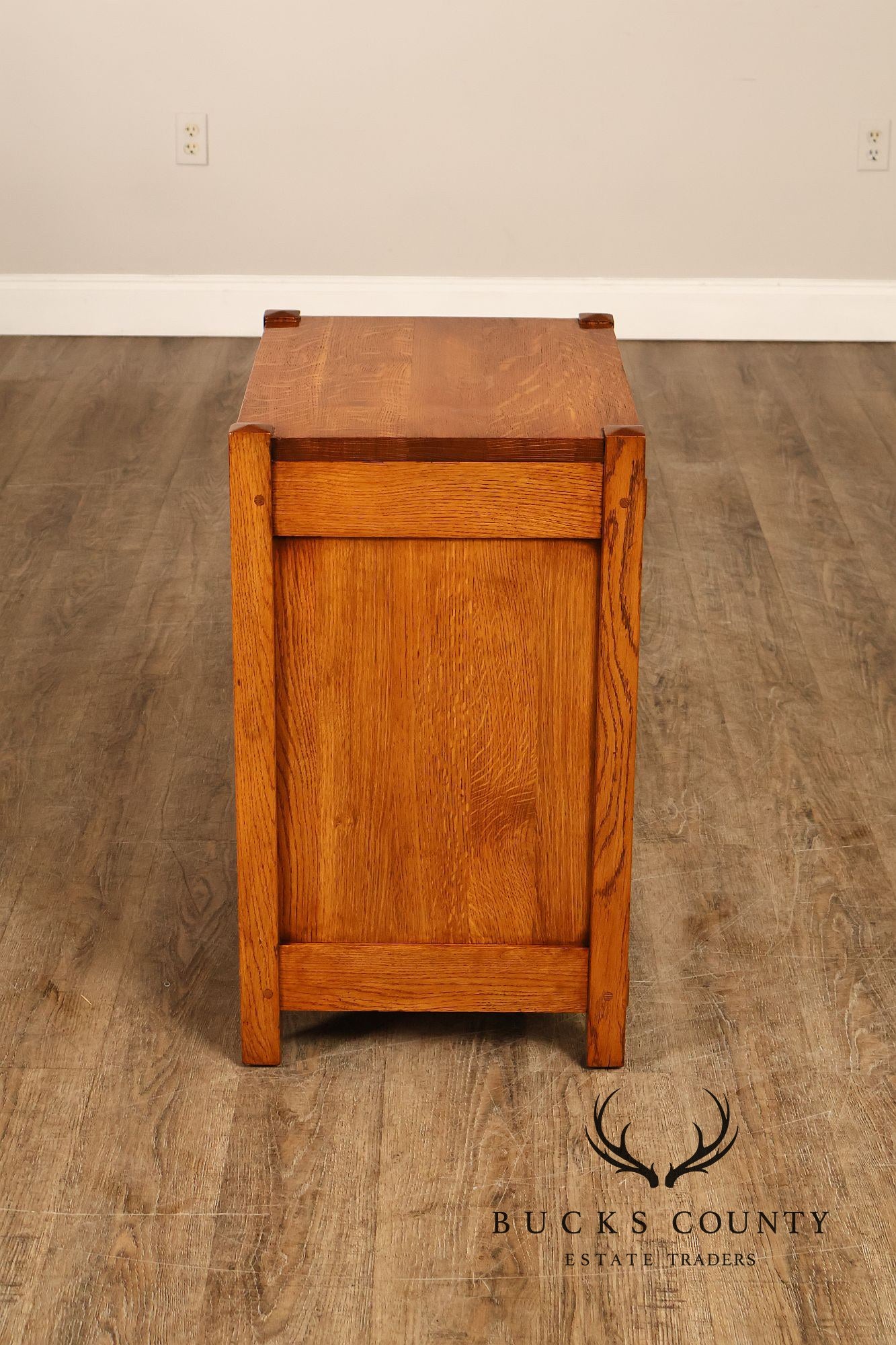 Stickley Mission Collection Pair of Oak Three-Drawer Nightstands