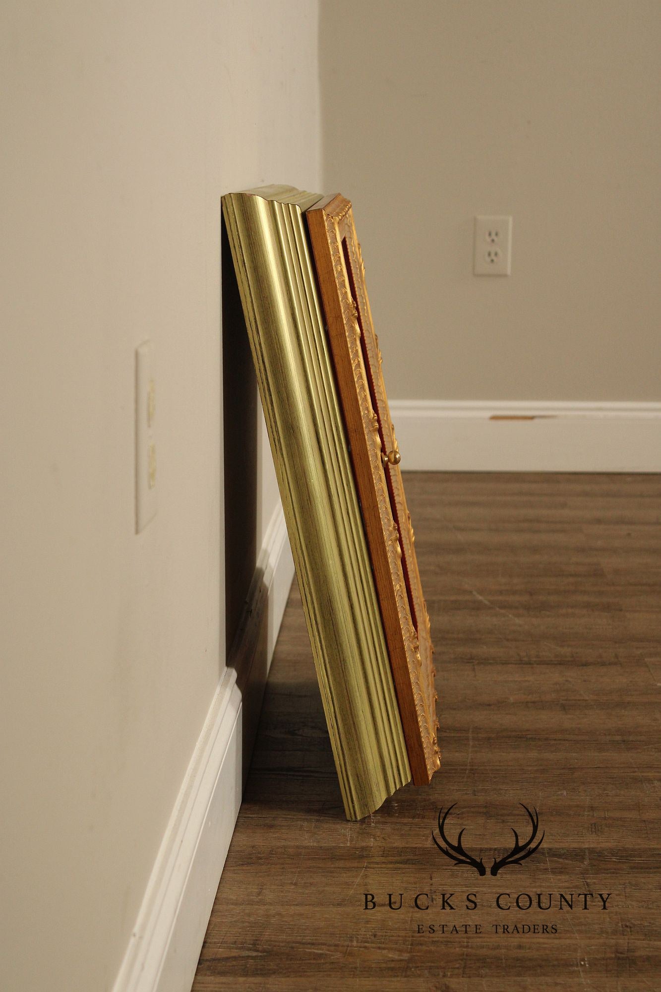 Italian Gold Framed Hanging Display Case