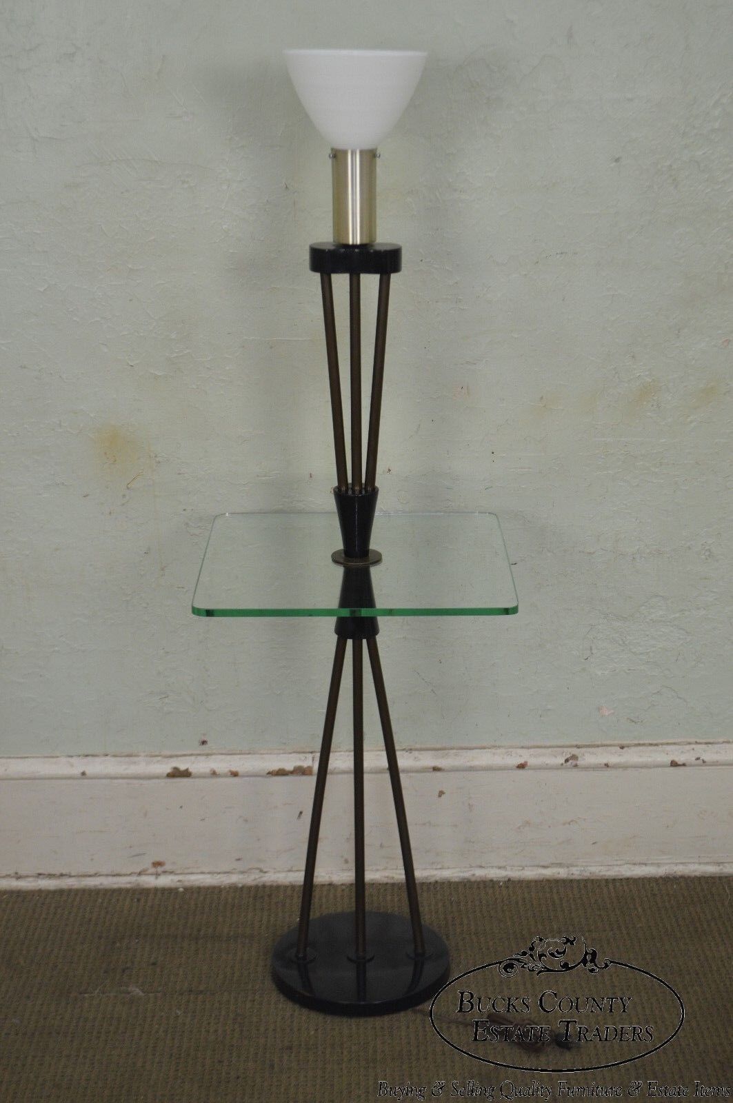 Gerald Thurston Attributed Mid Century Modern Black & Brass Floor Lamp