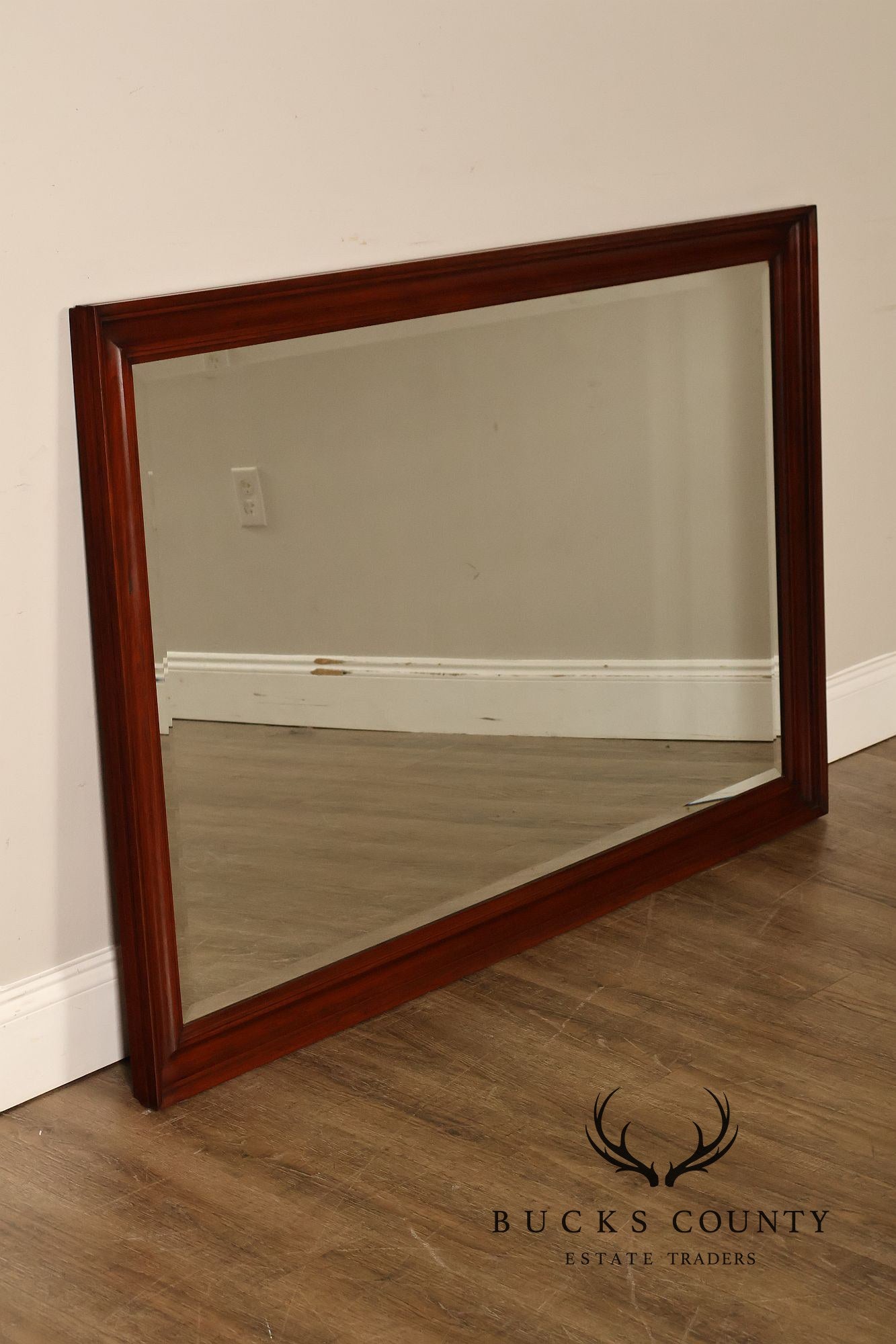 Henkel Harris Traditional Cherry Dresser Mirror