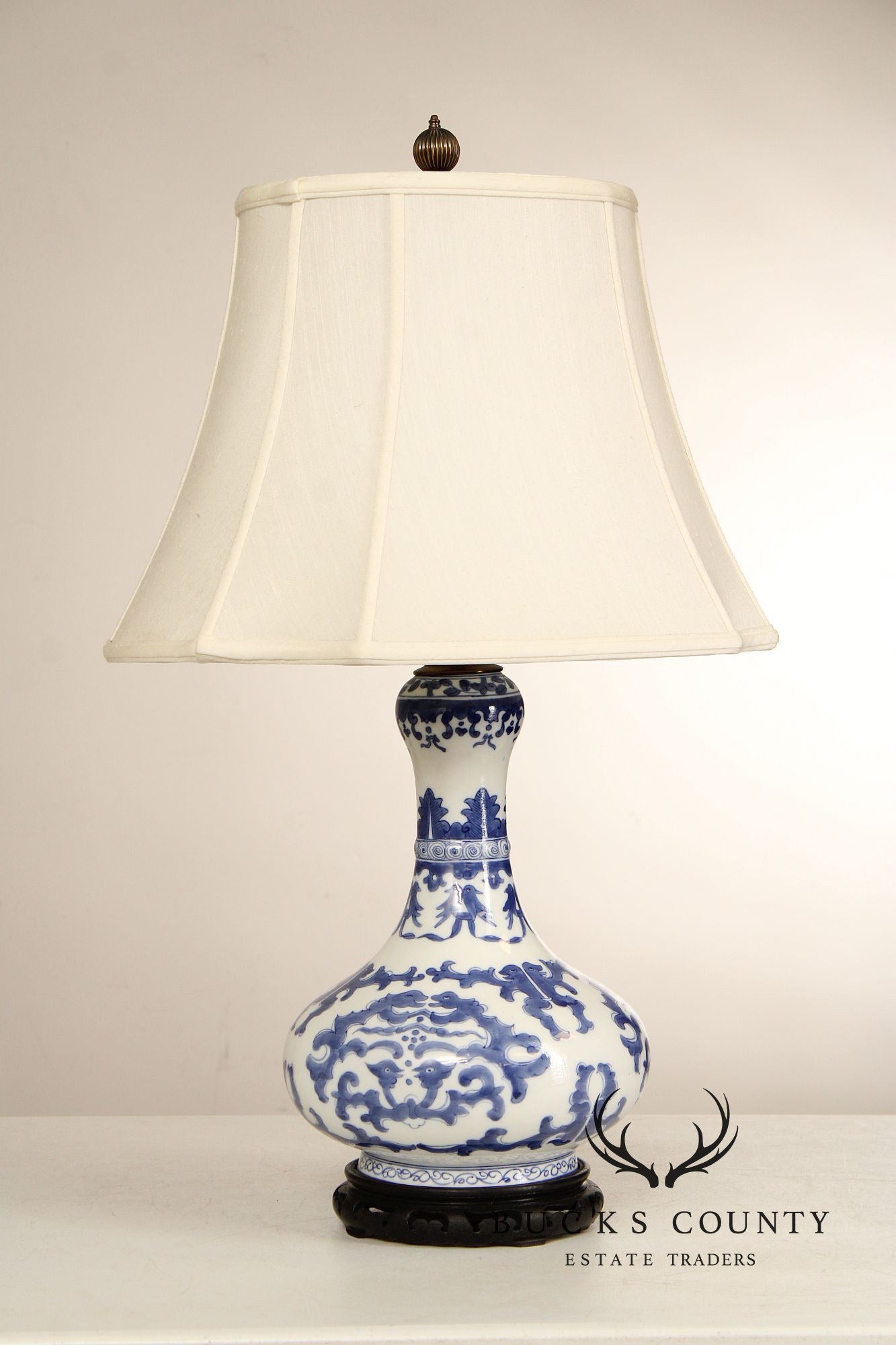 Vintage Chinese Blue and White Porcelain Table Lamp