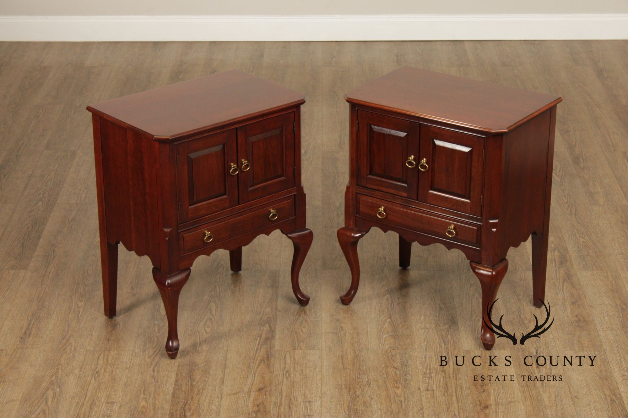 Pennsylvania House Queen Anne Style Pair of Cherry Door Nightstands