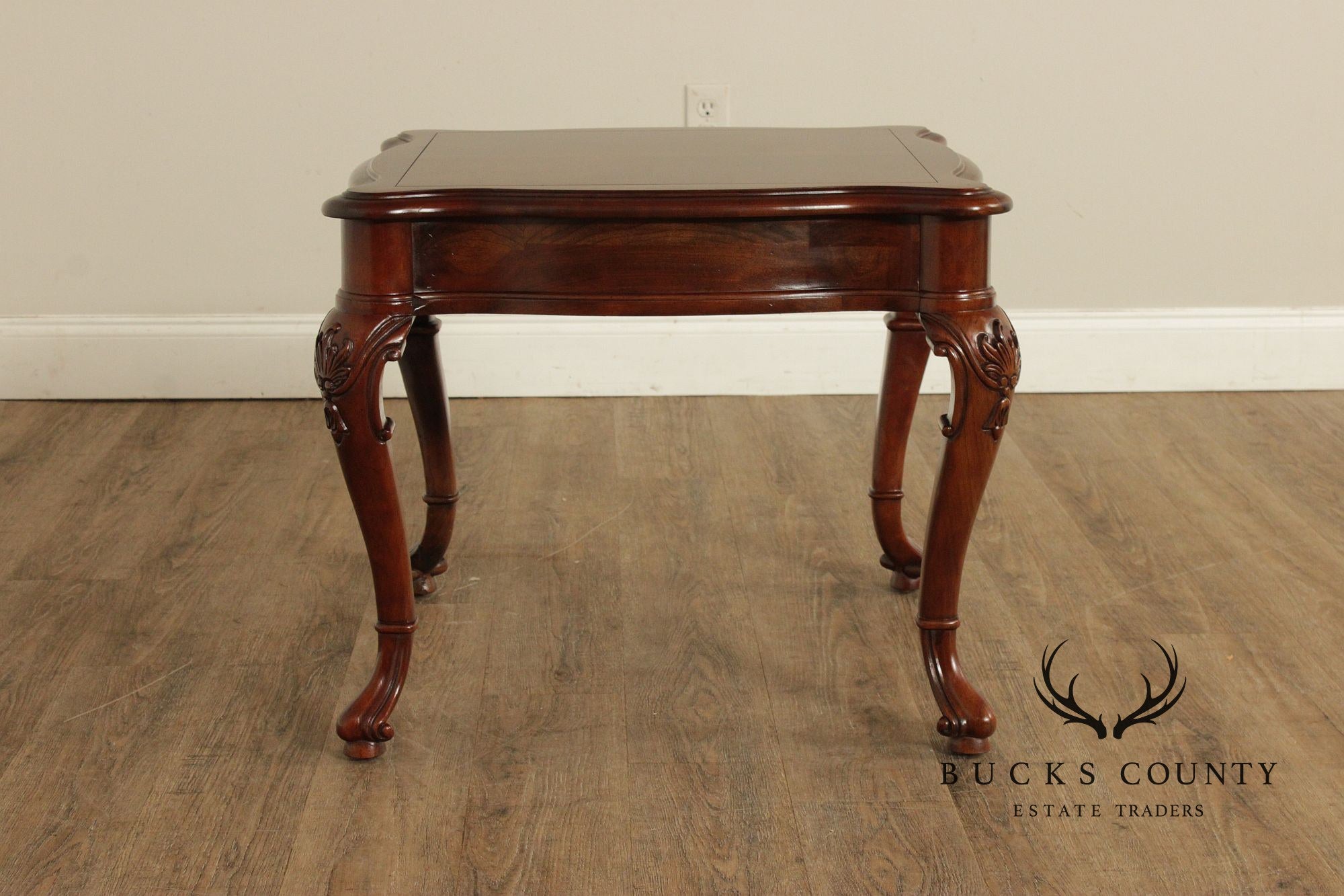 Century Georgian Style Furniture Pair Of End Tables