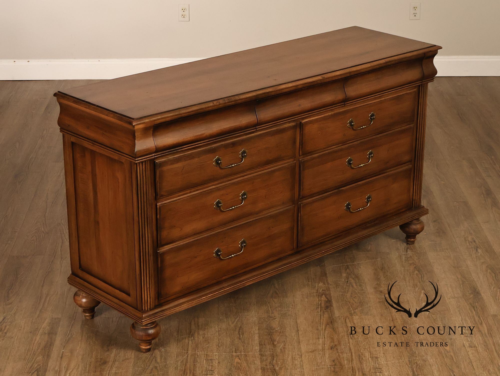 Ethan Allen British Classics Collection 'Marques' Double Dresser