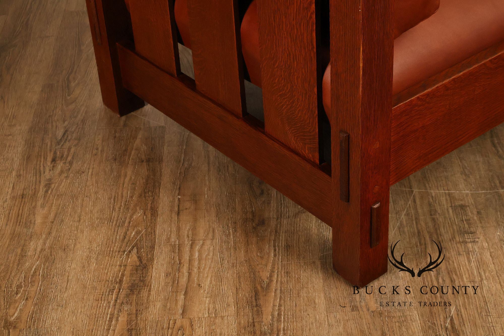Stickley Mission Collection Oak Settle With Leather Cushions
