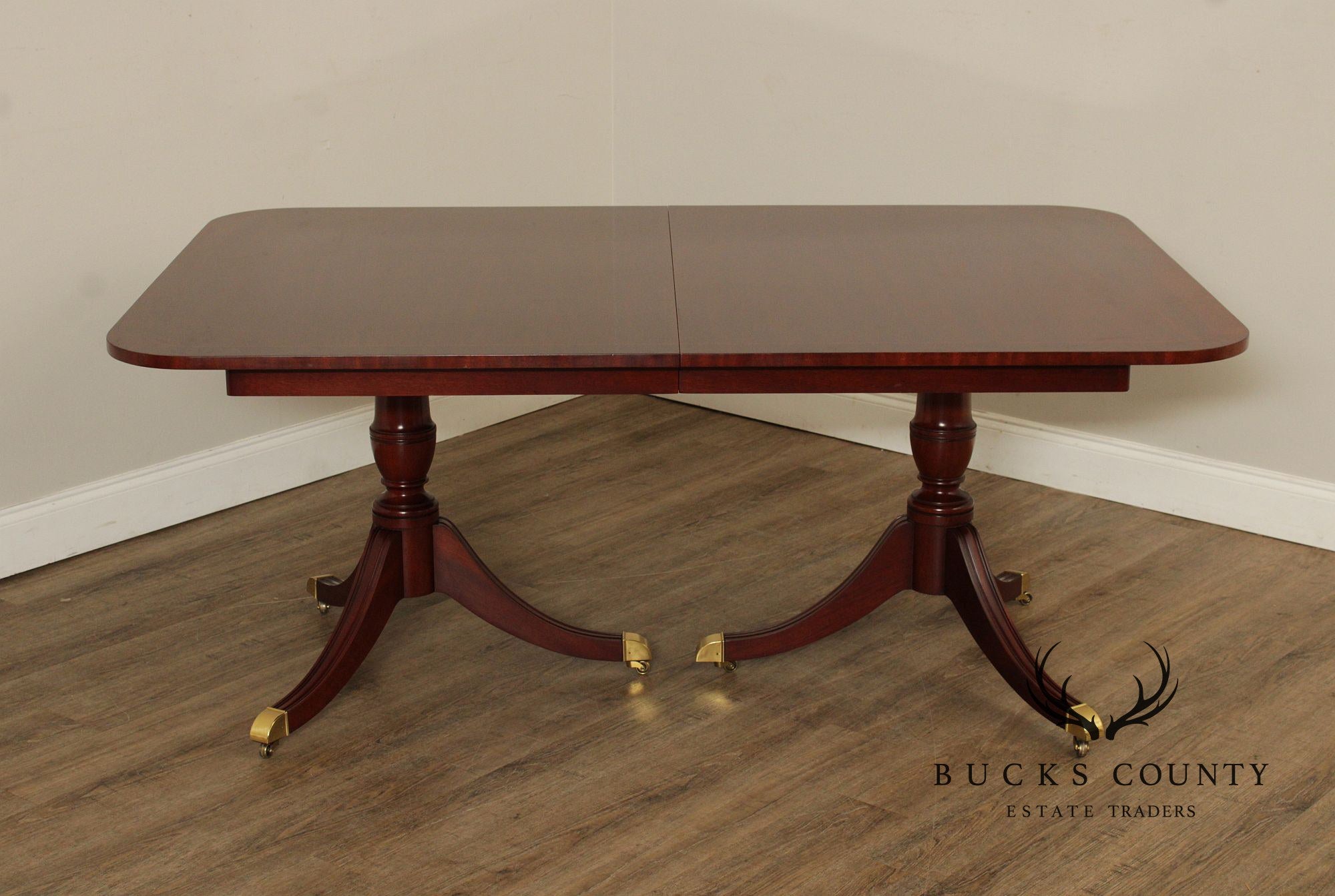 Kindel National Trust Double Pedestal Mahogany Expandable Dining Table