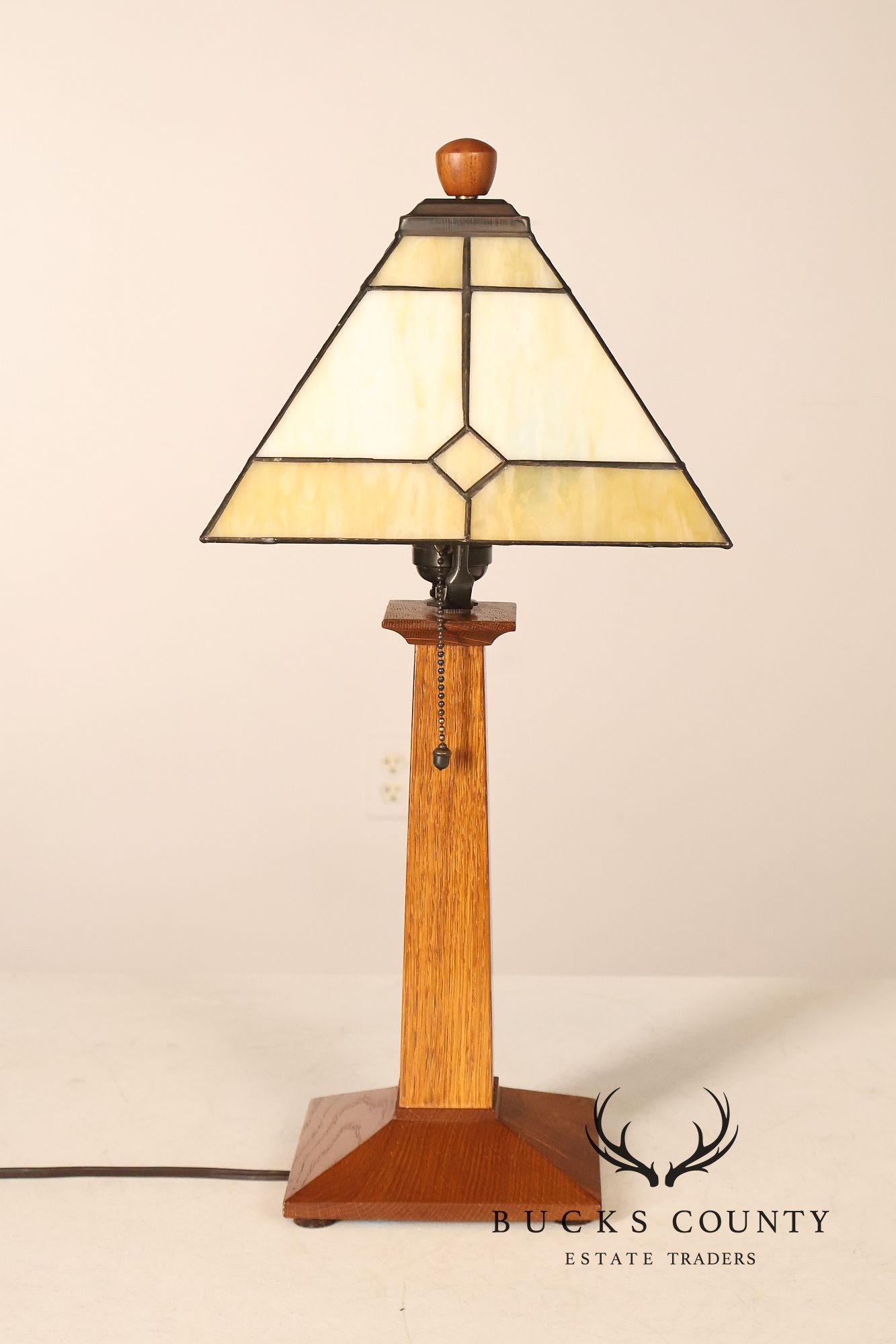 Stickley Mission Collection Oak Table Lamp with Art Glass Shade