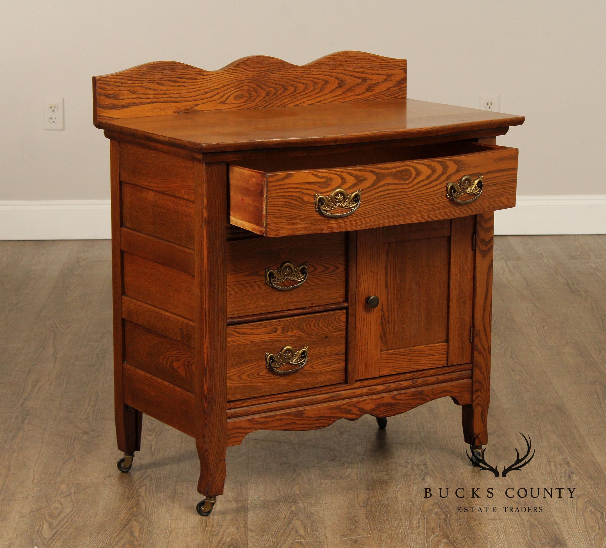 Antique Victorian Oak Wash Stand