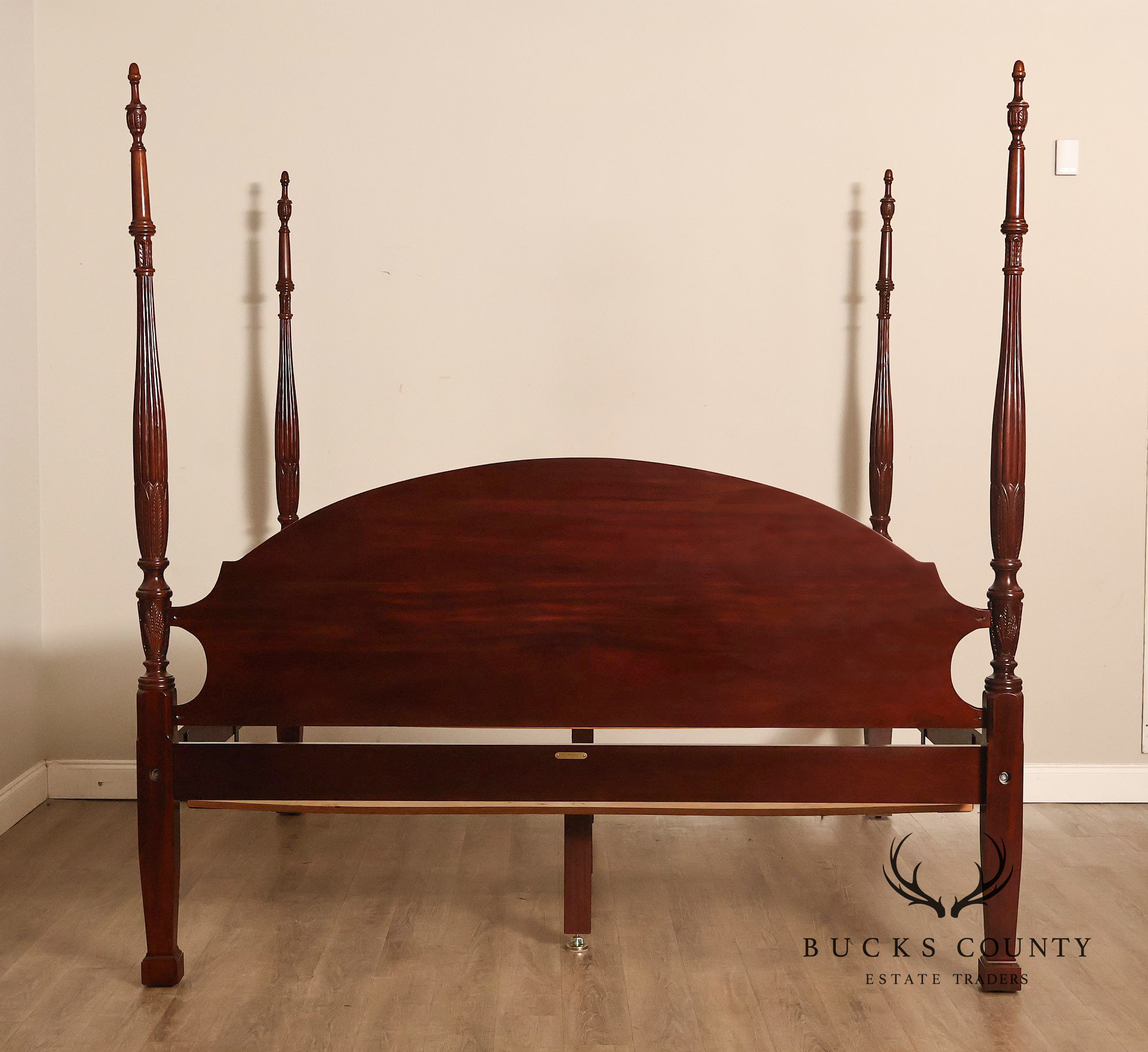 Craftique Mebane Rice Traditional Mahogany King Four Poster Bed