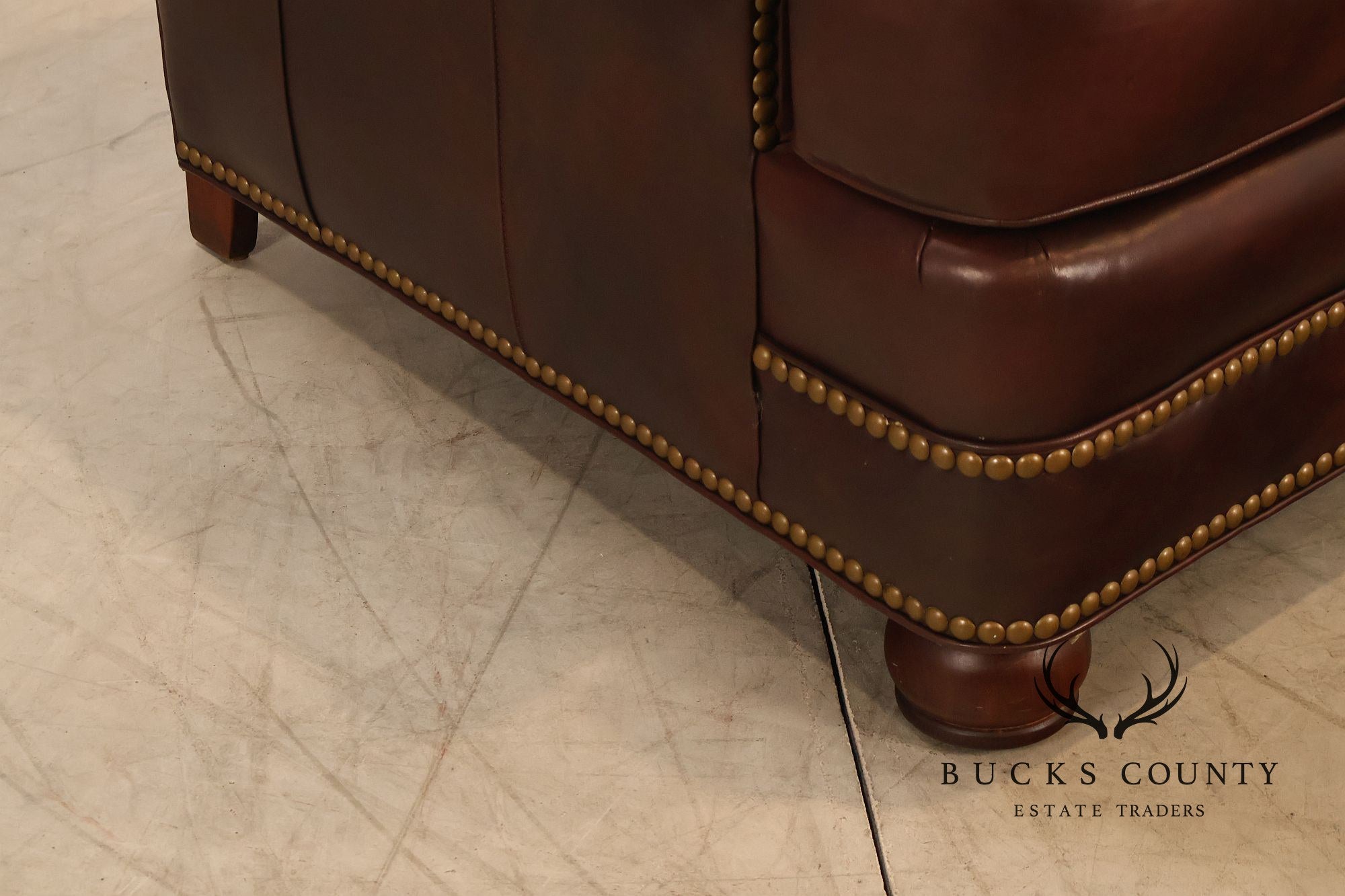 Hancock & Moore Traditional Leather Loveseat