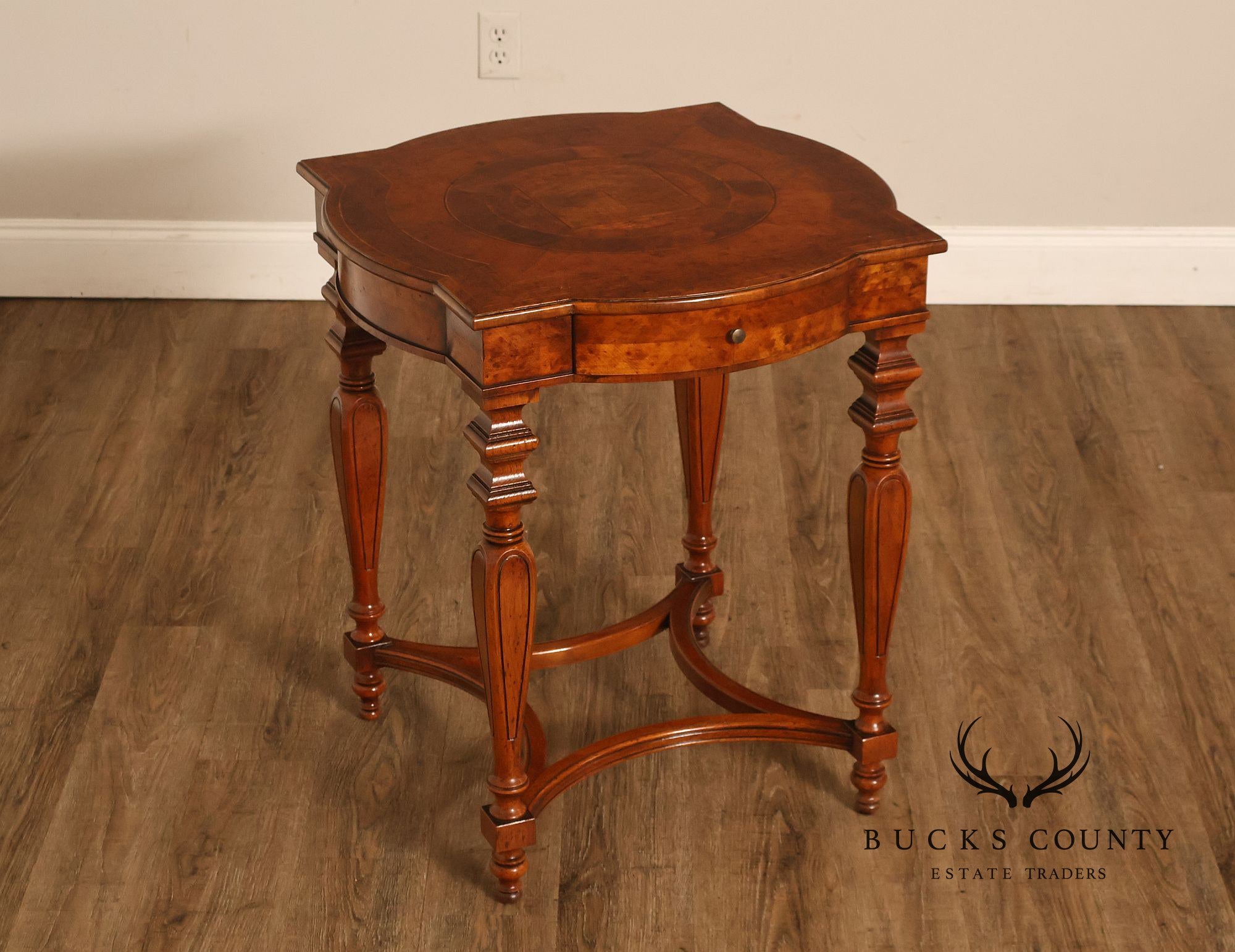 Koypthe Continental Style Walnut And Burl Walnut Inlaid Accent Table