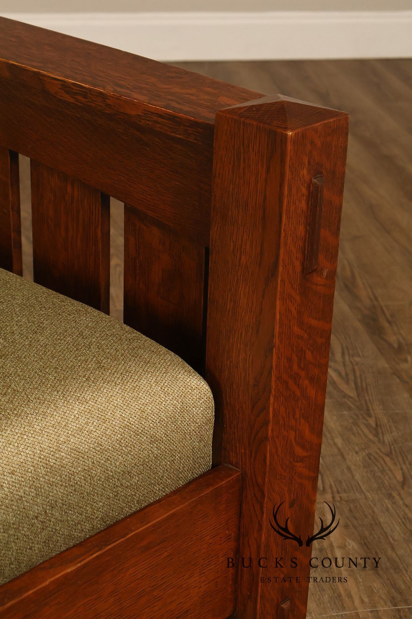 Custom Quality Mission Style Oak Settle Sofa