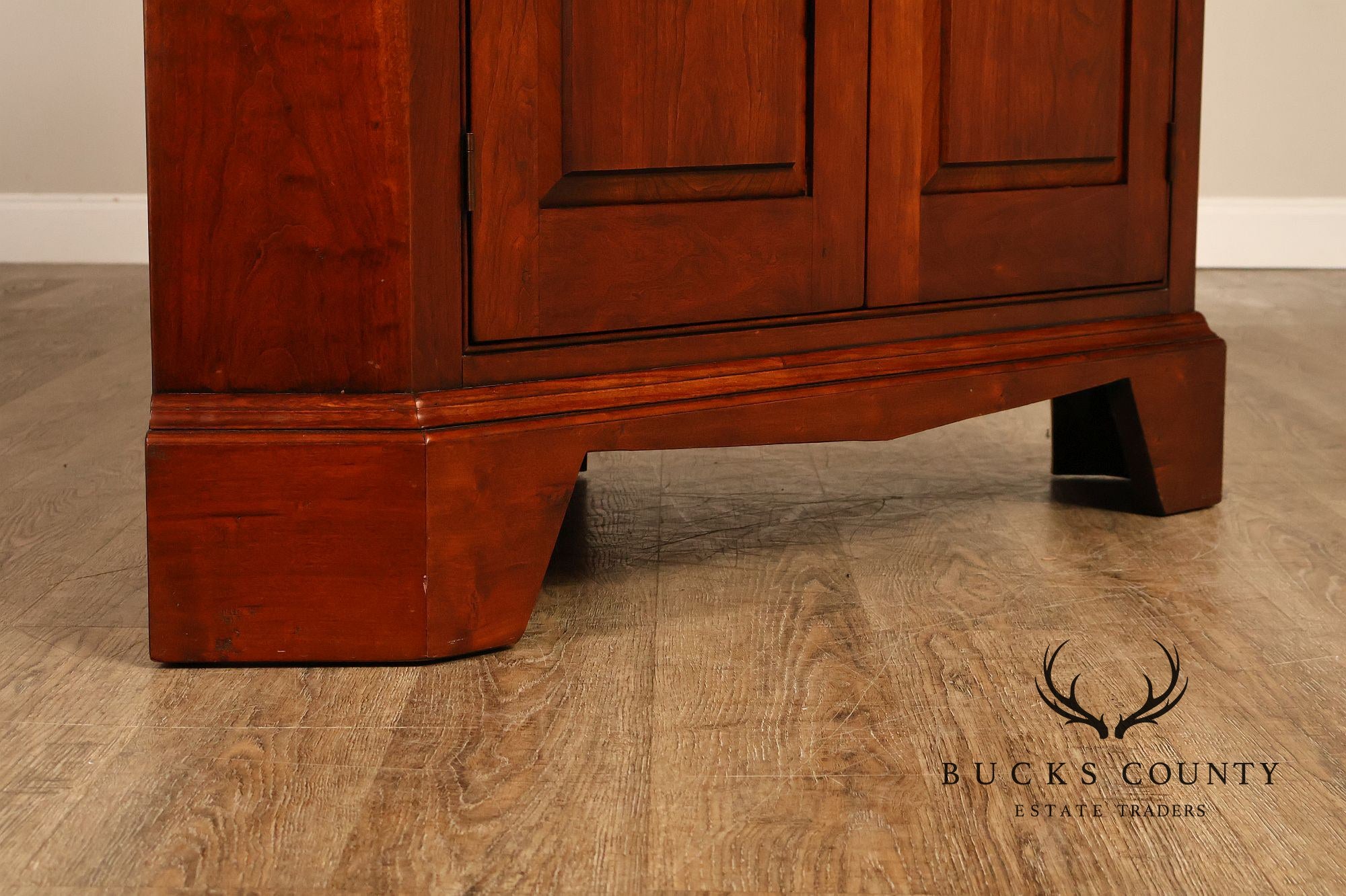 Piper Classics Custom Pine Blind Door Corner Cabinet