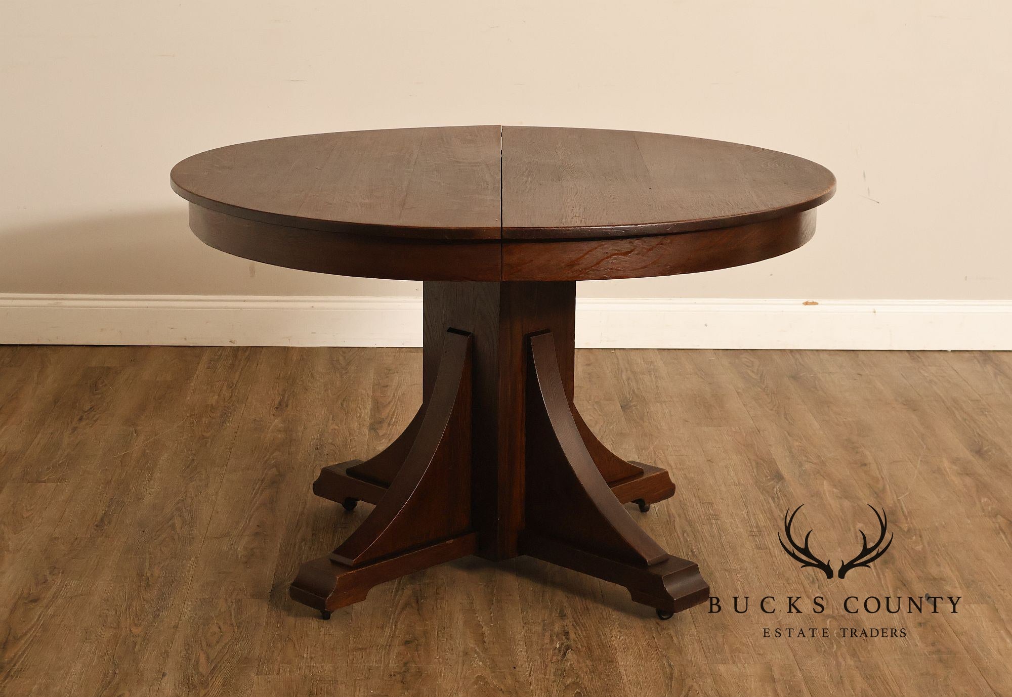 Antique Stickley Brothers 48" Round Oak Dining Table w/2 leaves