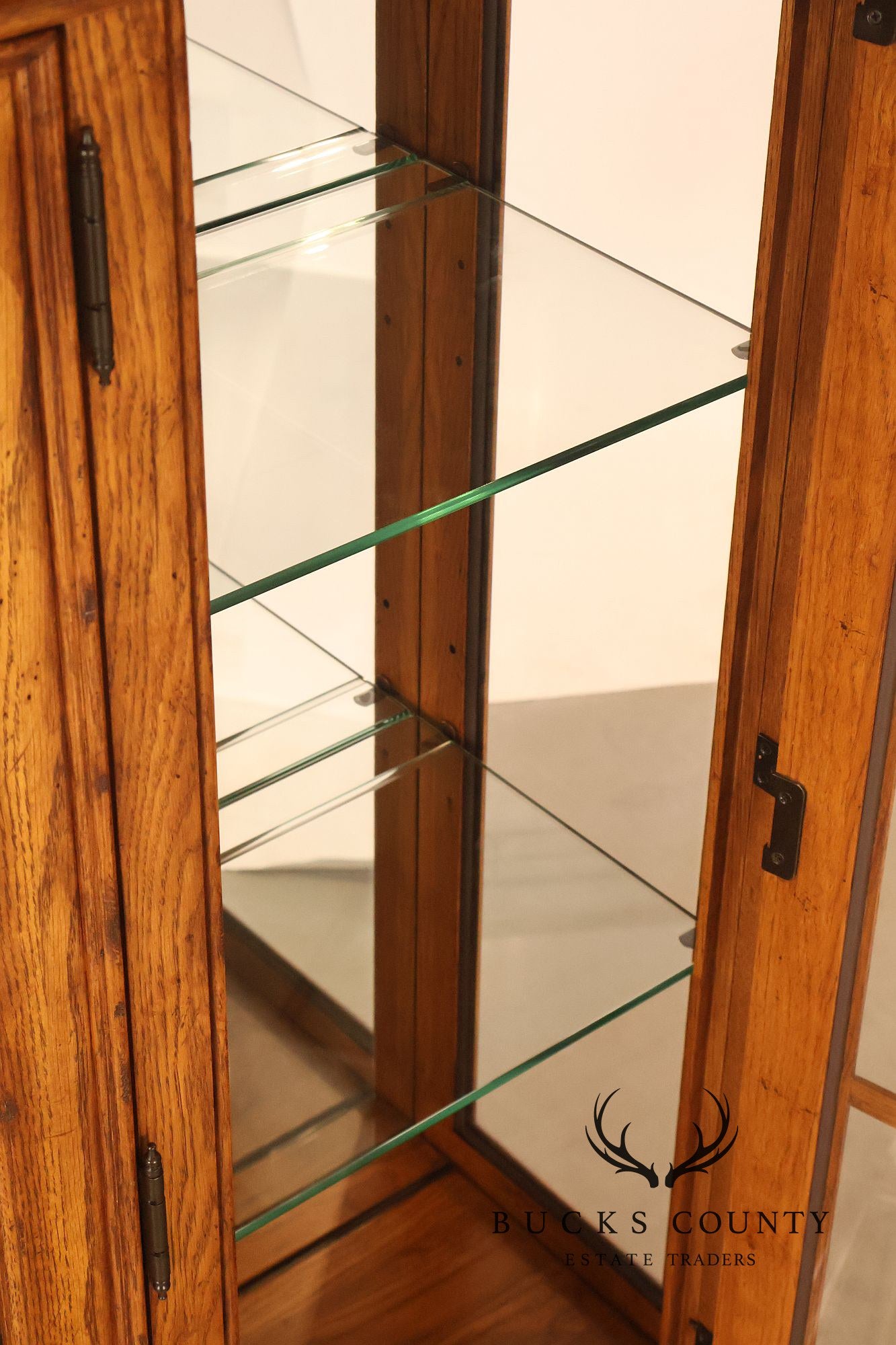 Thomasville Lighted Oak China Cabinet