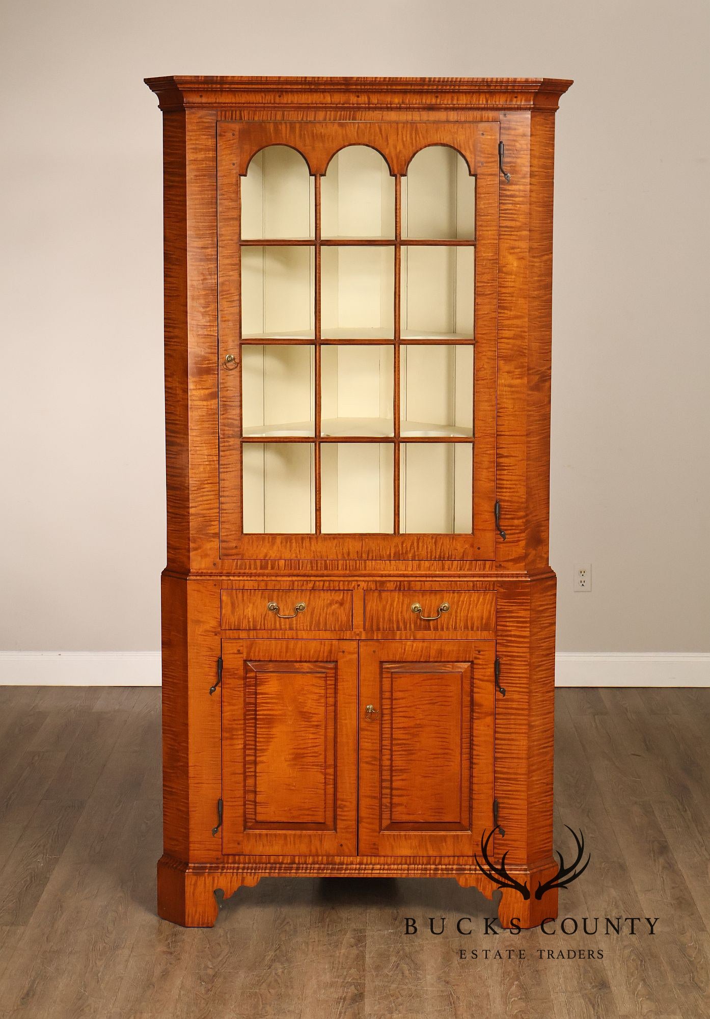 Louis Irion Tiger Maple Corner Cabinet*