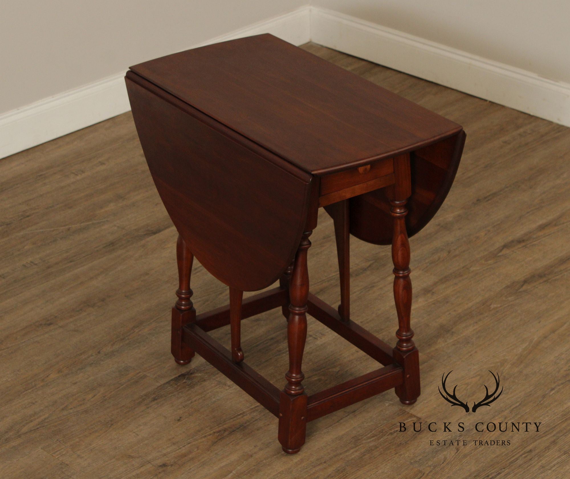 Stickley Cherry Valley Oval Top Drop Leaf Occasional Table