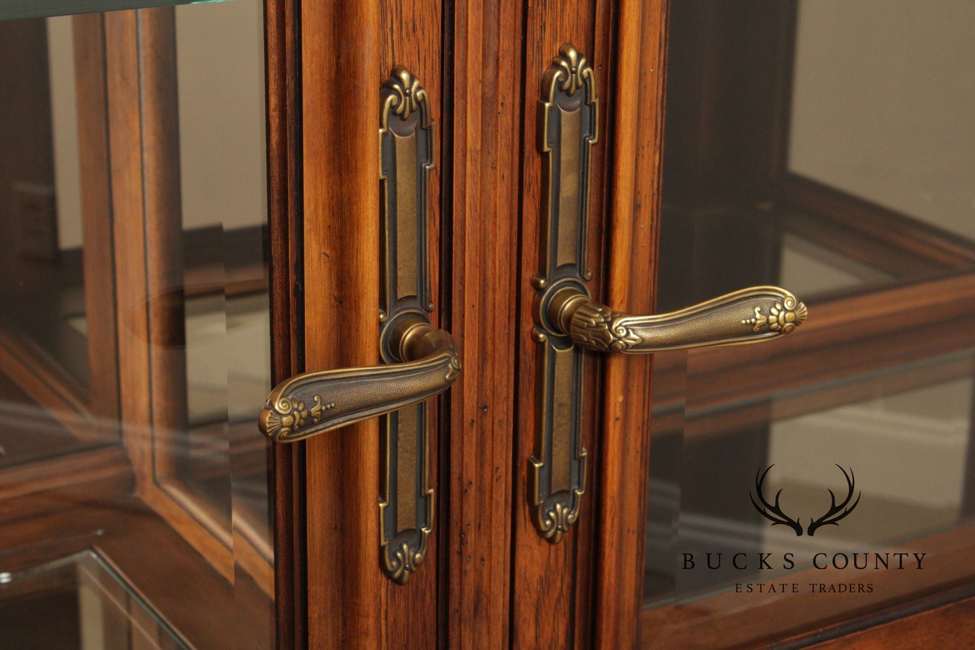 Henredon Monumental French Style Lighted Display Cabinet