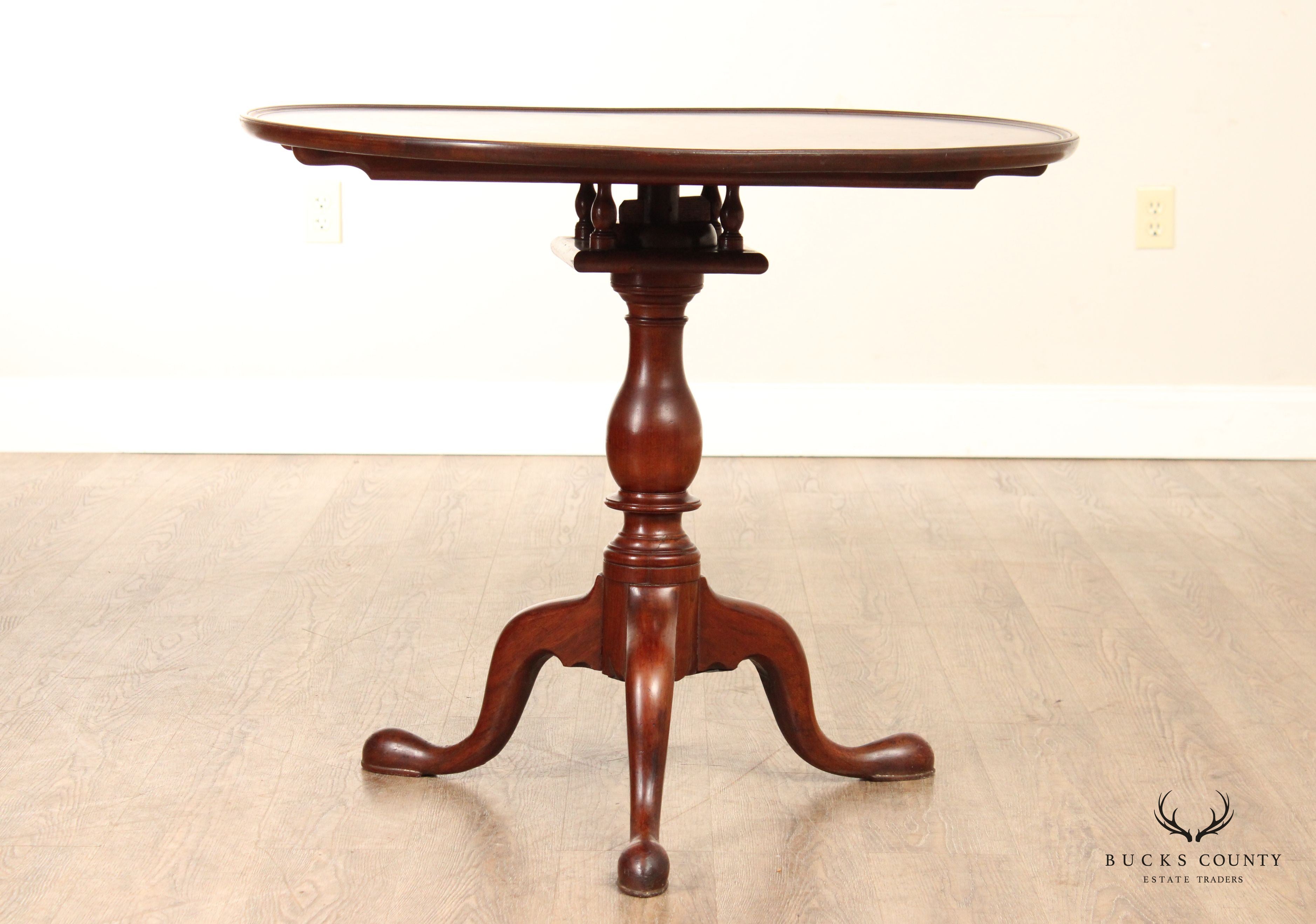 Antique Queen Anne Style Solid Mahogany Round Tilt-Top Table