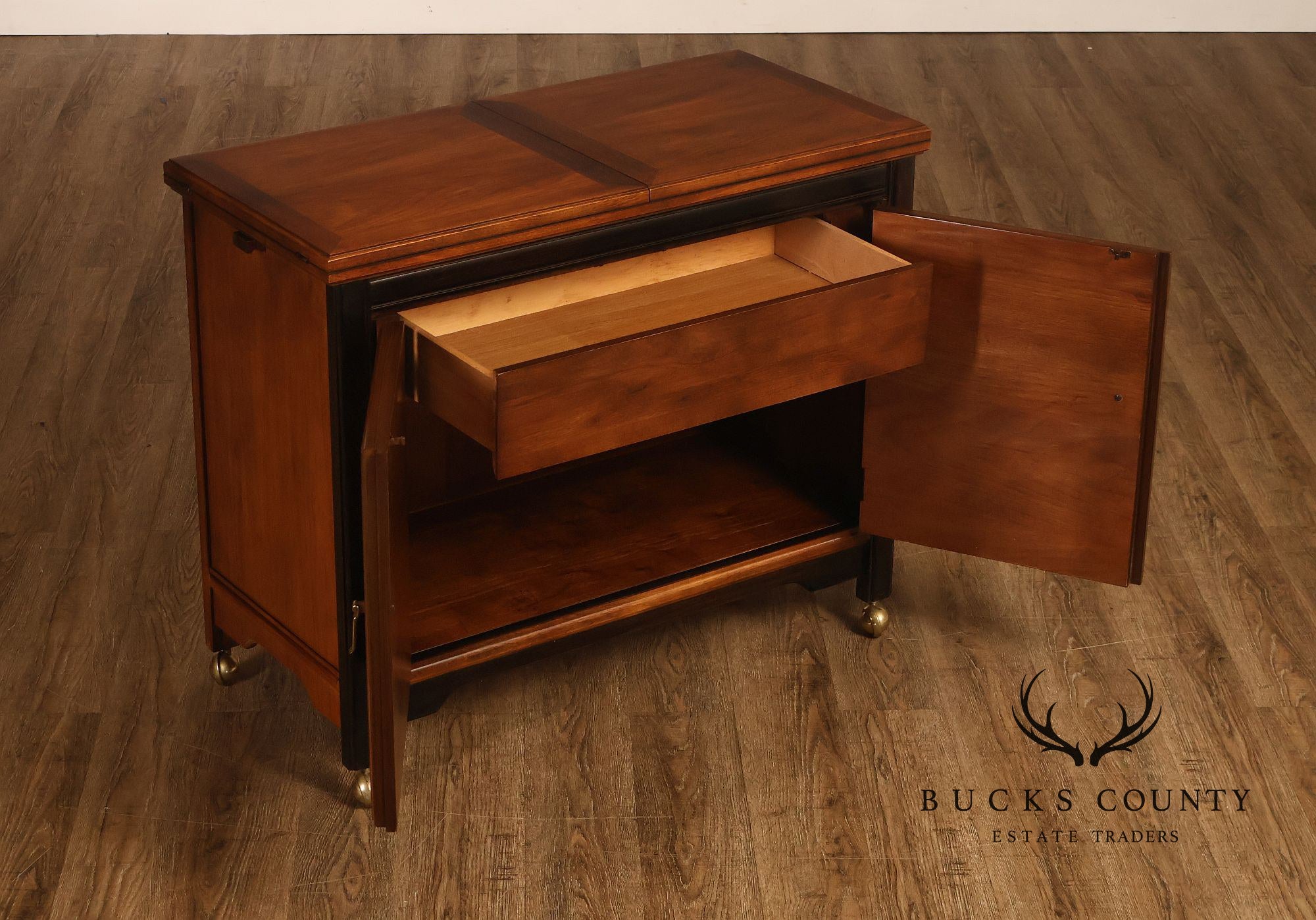 Thomasville 'Embassy' Asian Inspired Flip-Top Server