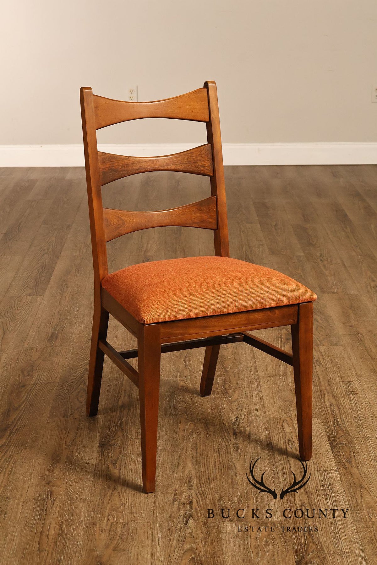 Mid Century Modern Set Of Four Walnut Dining Chairs