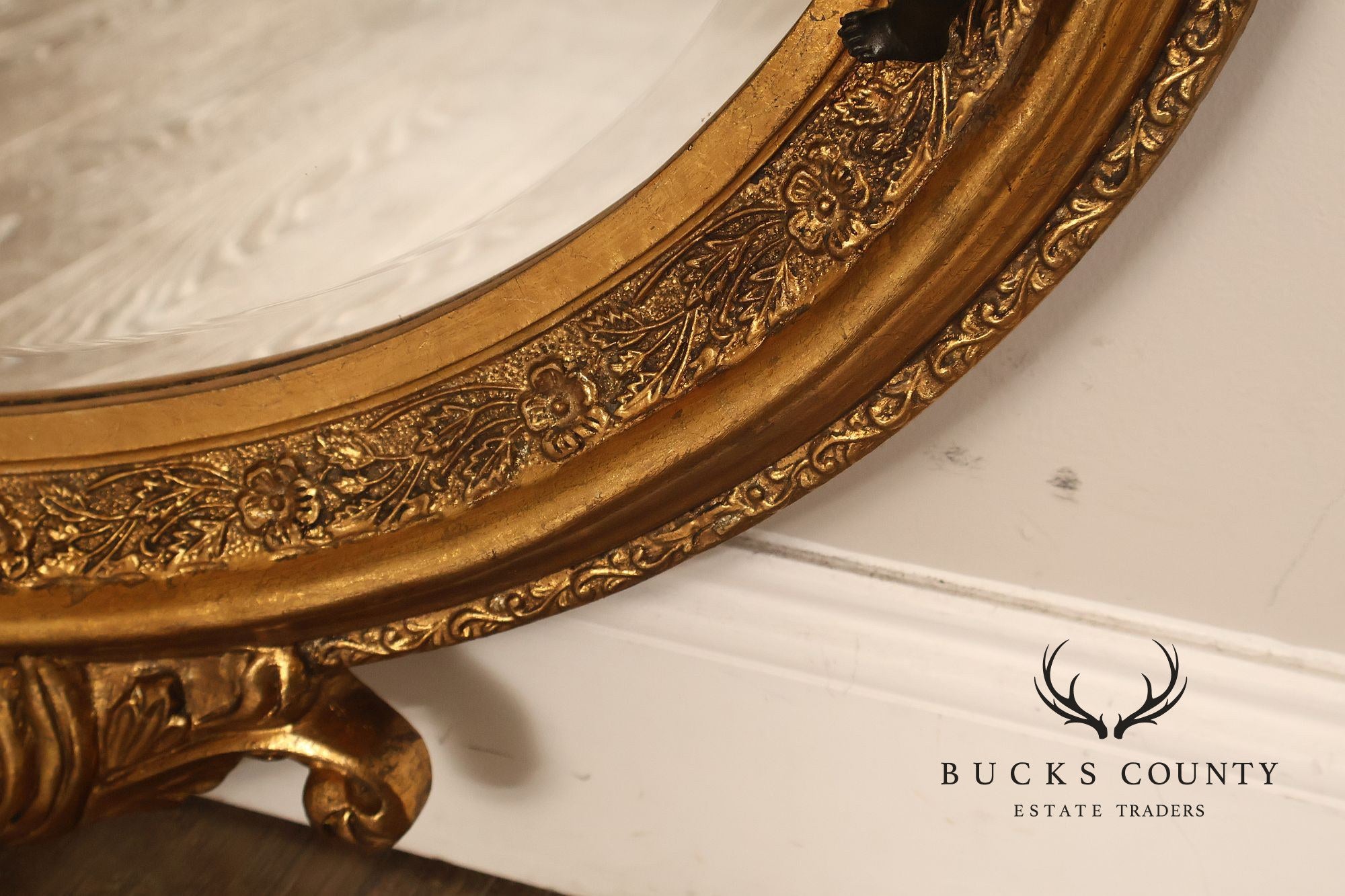 Italian Renaissance Style Cherub Mounted Oval Mirror