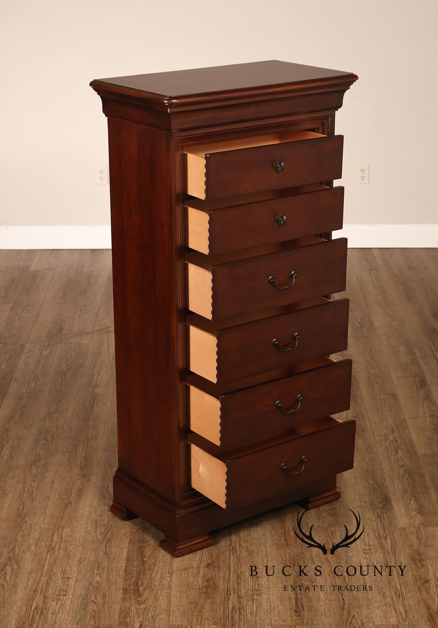 Thomasville Traditional Louis Philippe Style Cherry Lingerie Chest