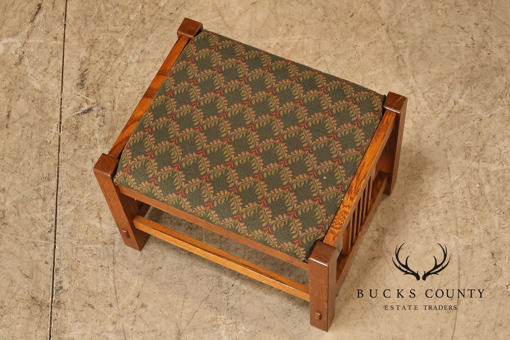 Stickley Mission Collection Oak Spindle Side Footstool Ottoman