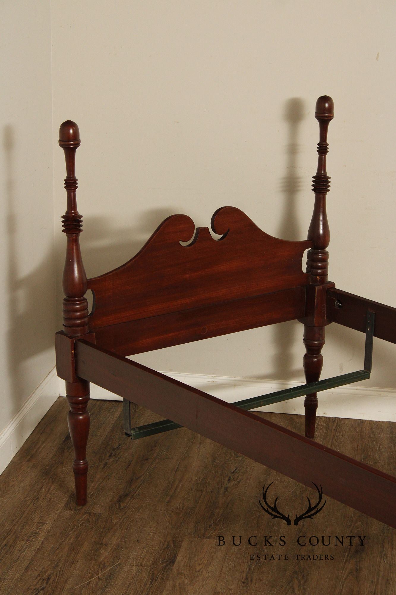 Antique Sheraton Style Pair Of Twin Poster Beds