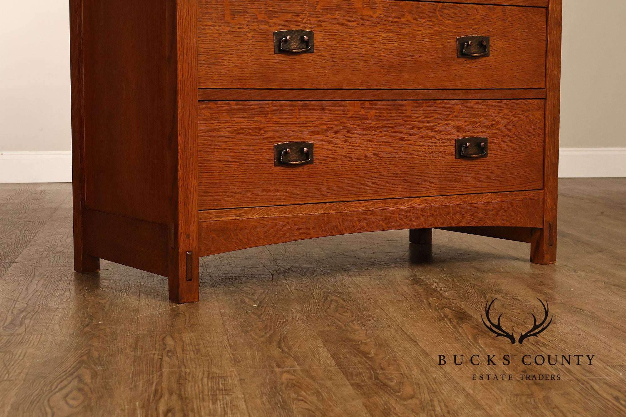 Stickley Mission Collection Oak Eight-Drawer Chest