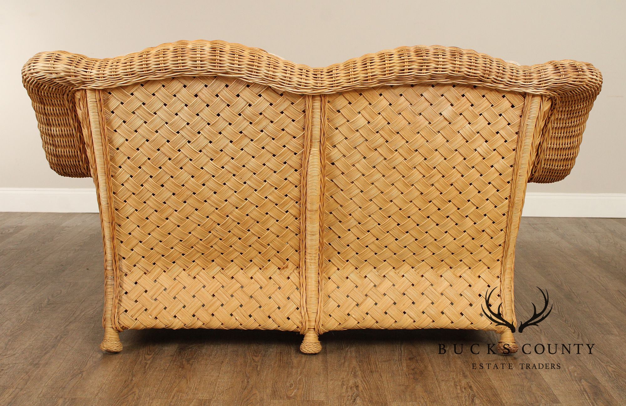 Quality Vintage Wicker Loveseat Sofa