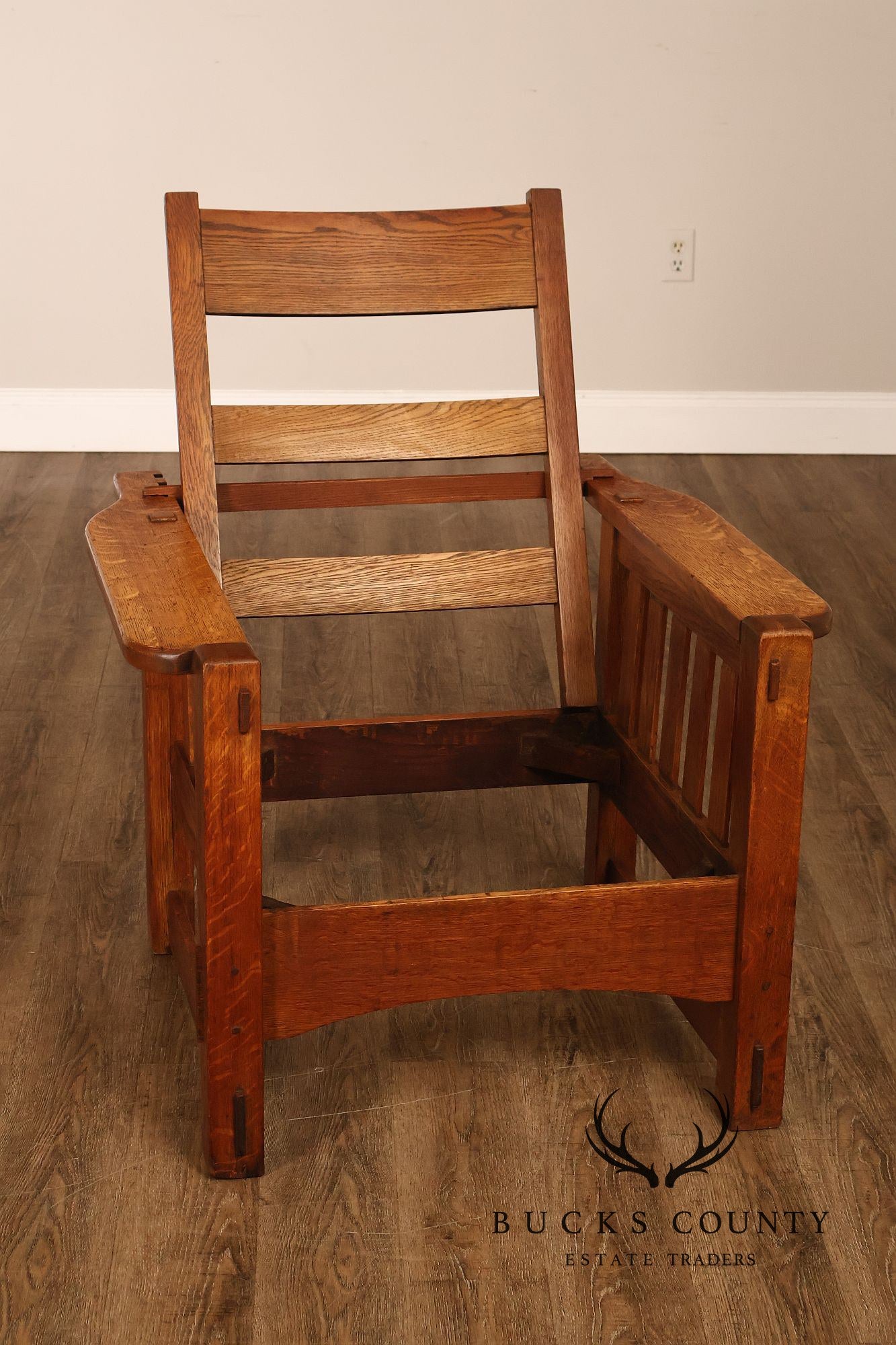Antique Harden Arts & Crafts Oak Morris Chair
