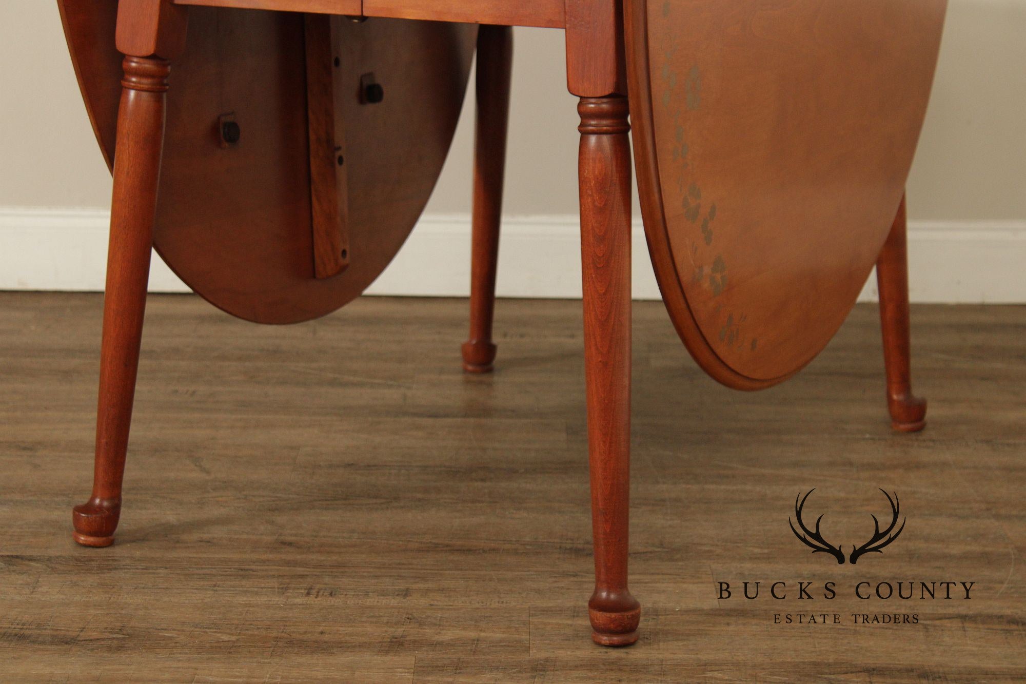 Vintage Cushman Colonial Creations Maple Drop Leaf Dining Table With 2 Leaves