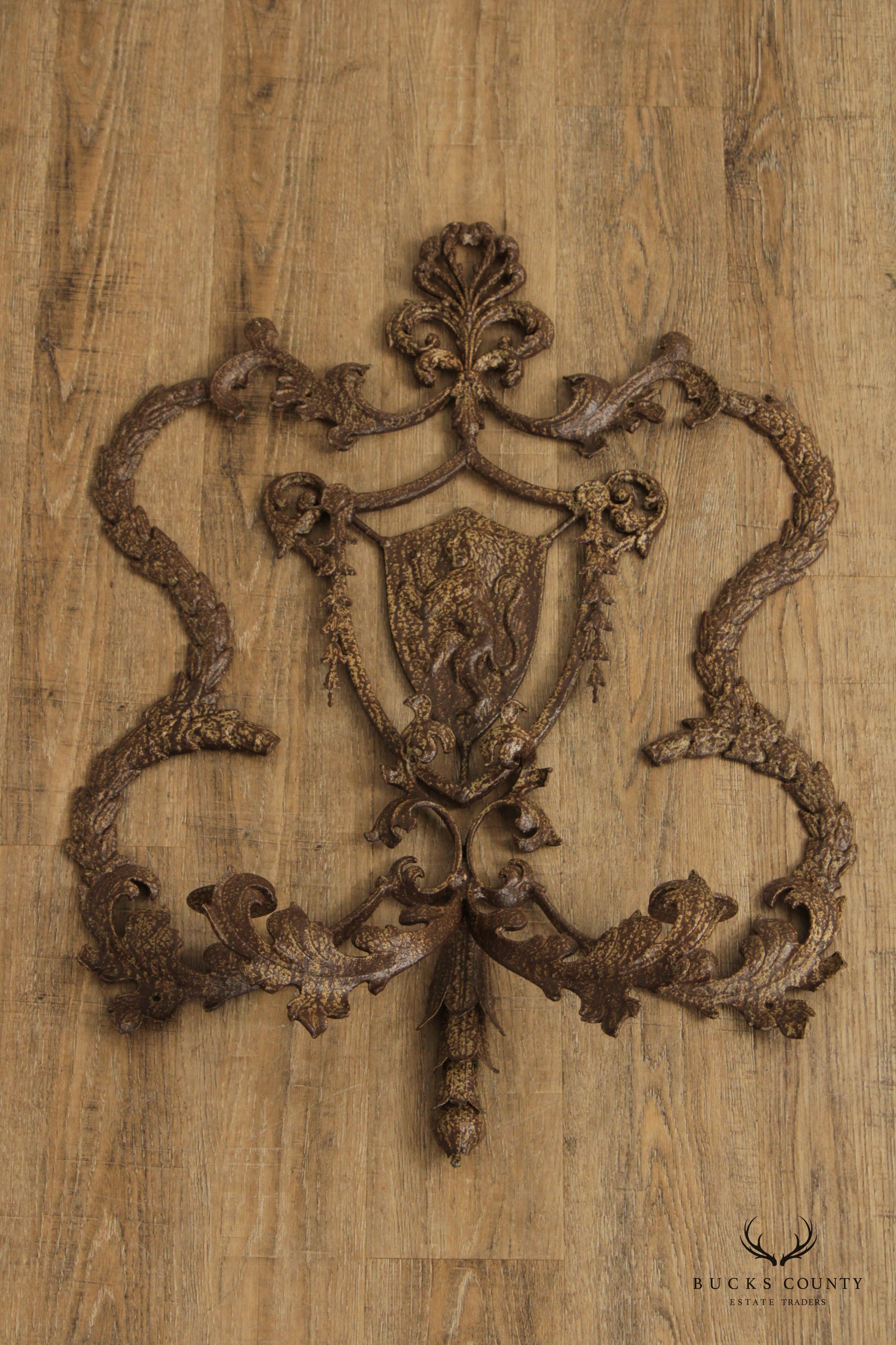 English Traditional Style Antiqued Iron Candle Sconce Wall Plaque