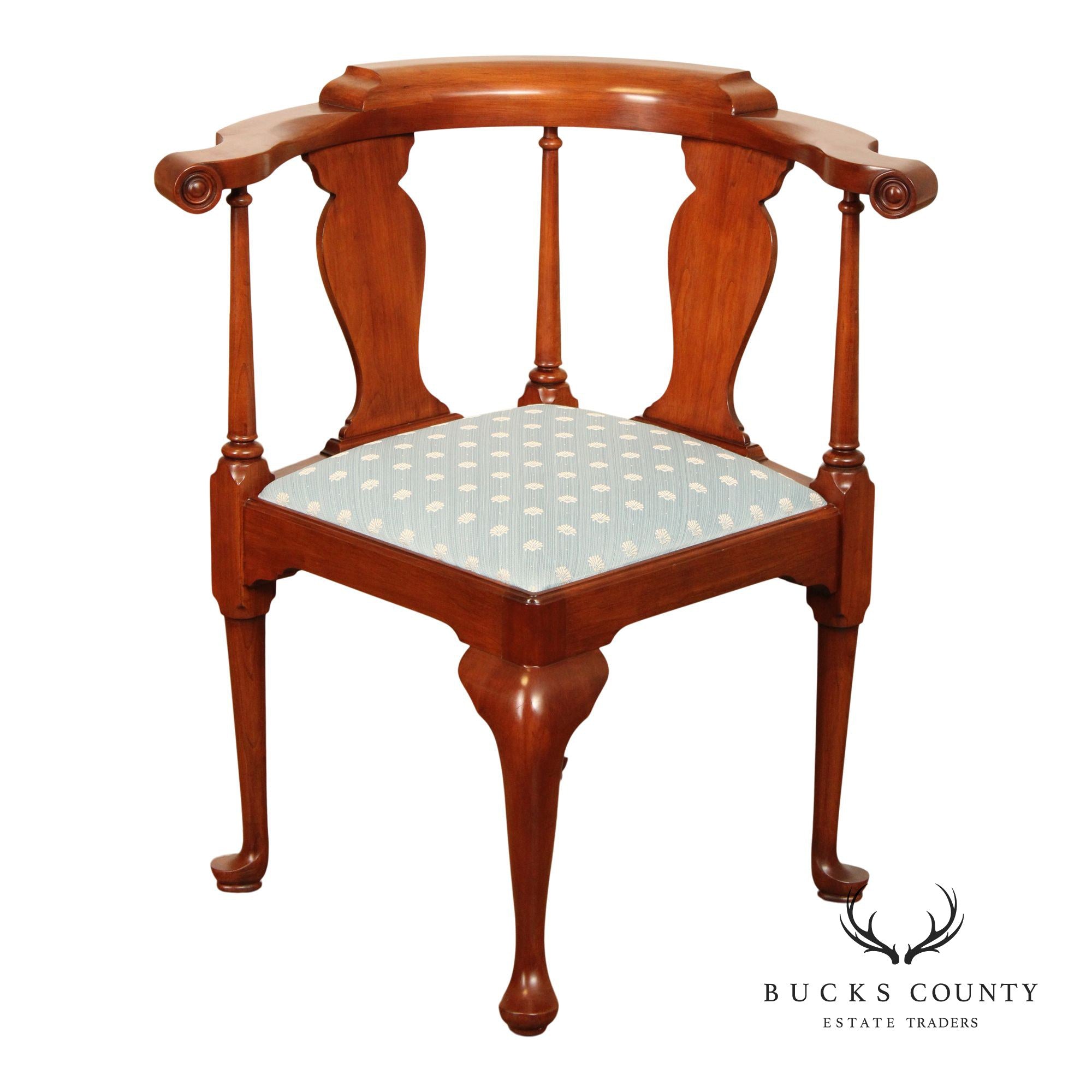 Henkel Harris Queen Anne Style Cherry Corner Chair