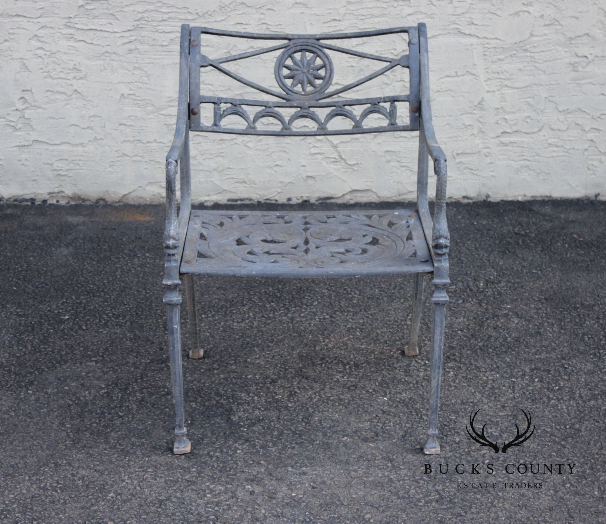 Cast Aluminum Neoclassical Style Outdoor Garden Armchair