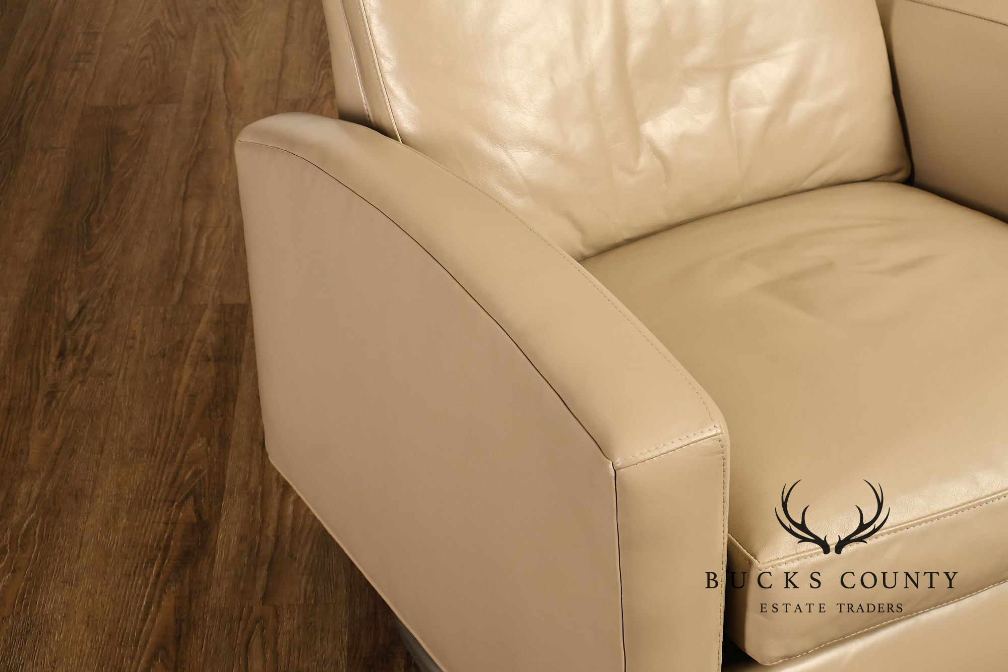 Hancock & Moore Pair of Leather Milo Power Recliners