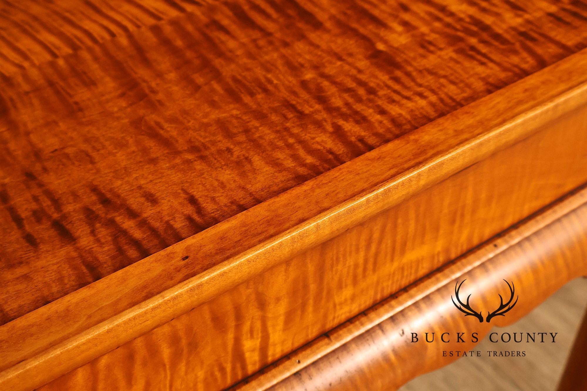 Eldred Wheeler Queen Anne Style Tiger Maple Tea Table