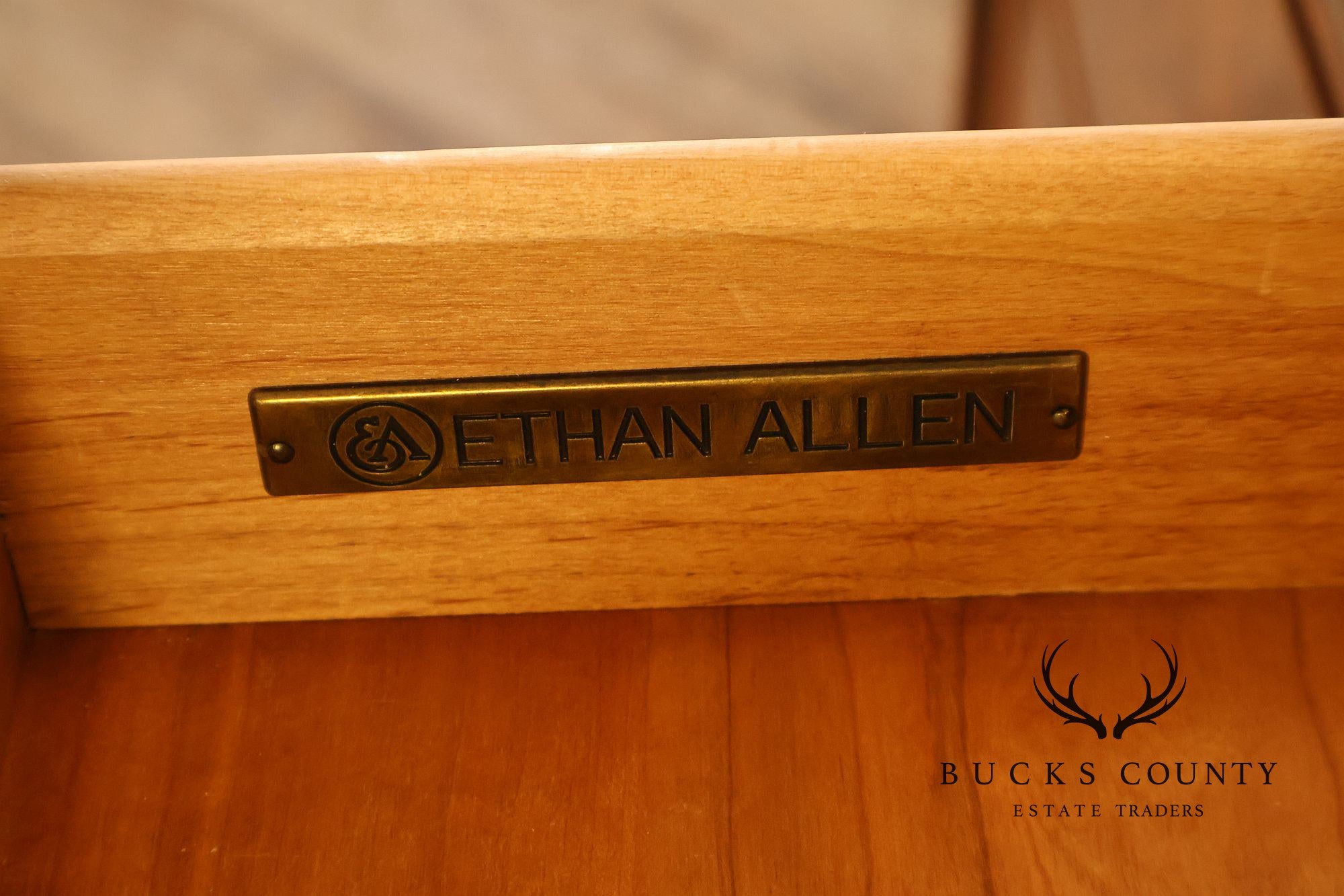 Ethan Allen 'Townhouse' Burlwood Double Dresser