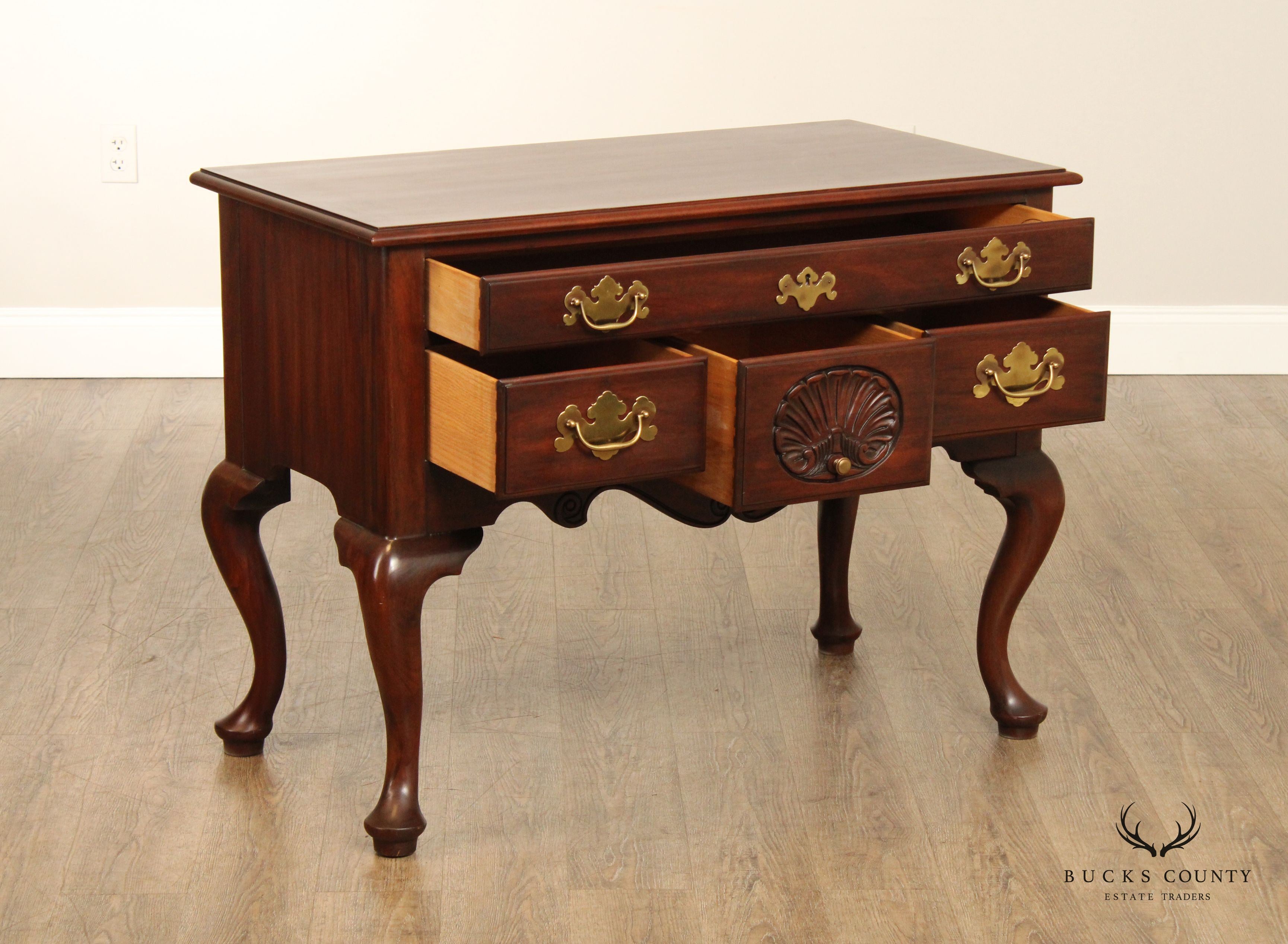Henkel Harris Queen Anne Style Mahogany Lowboy Chest