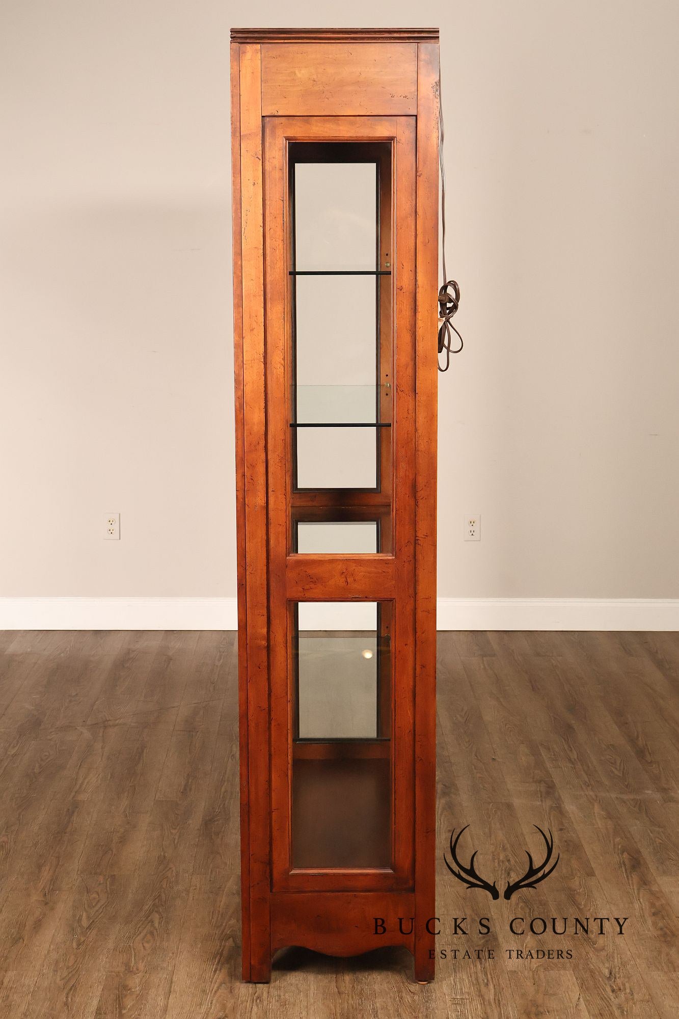 Hickory White Chateau Collection French Style Bunching Curio Cabinet