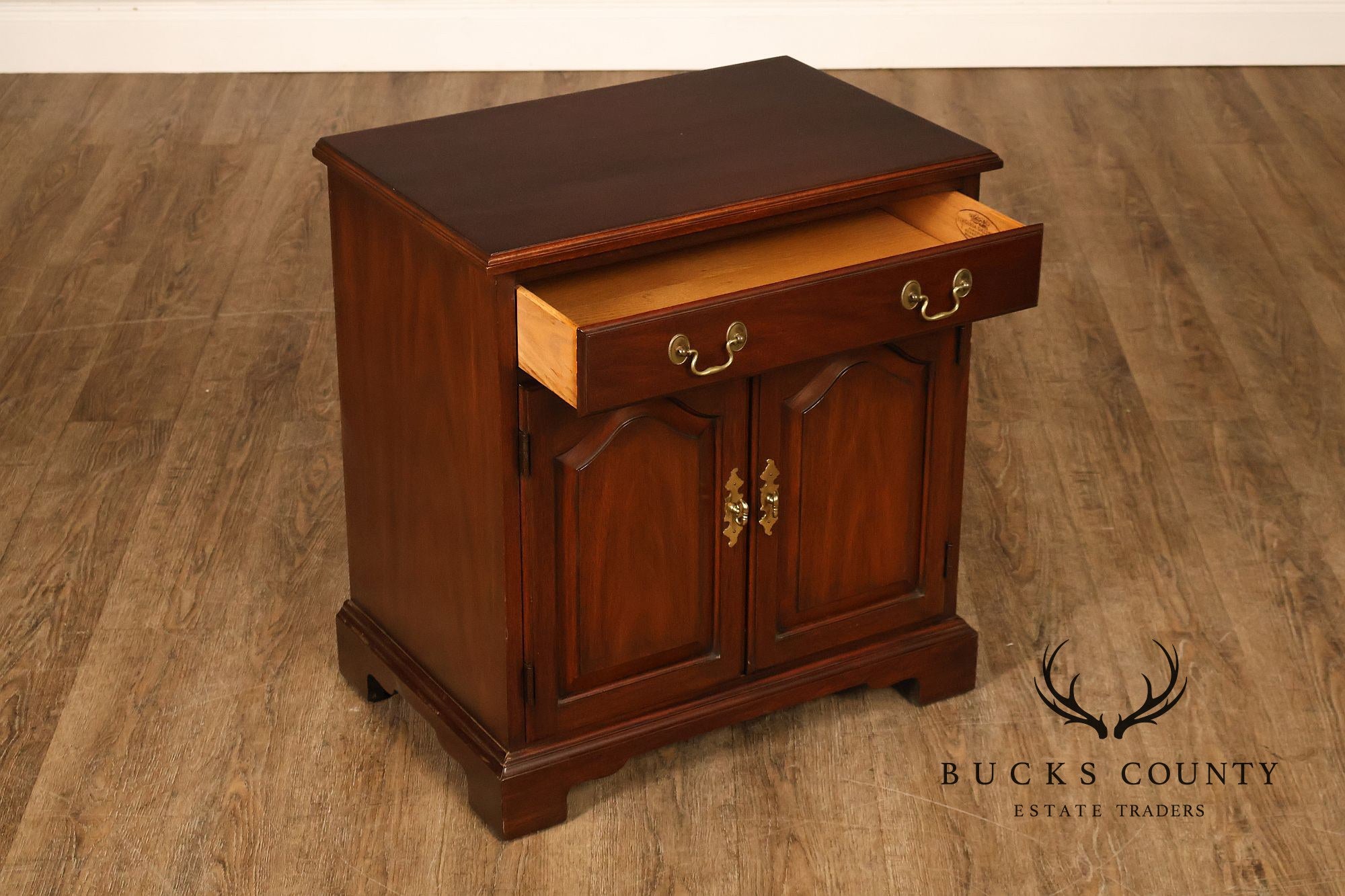 Henkel Harris Mahogany Pair of Nightstands