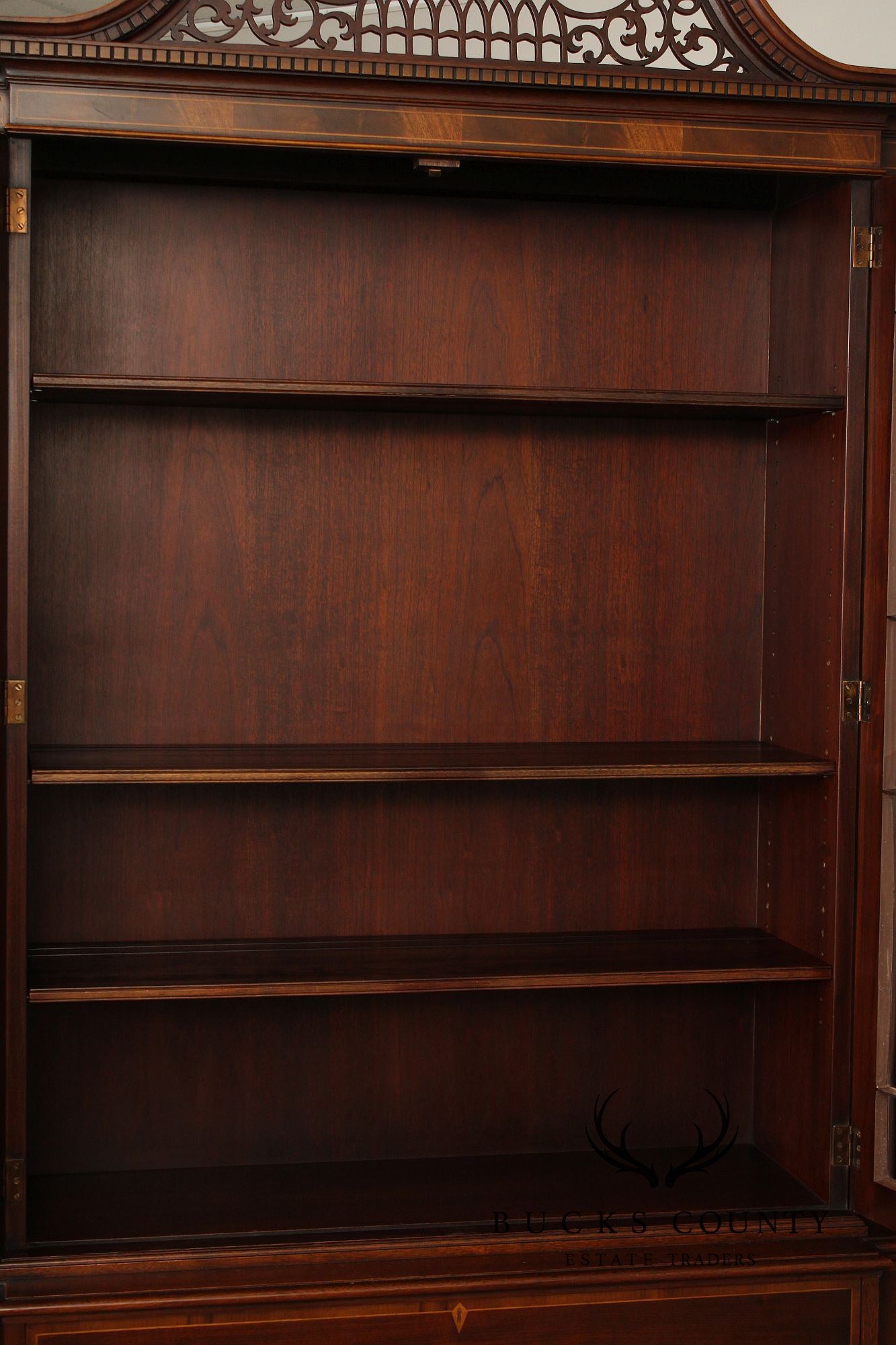 Baker Furniture Vintage Georgian Style Mahogany Breakfront Bookcase