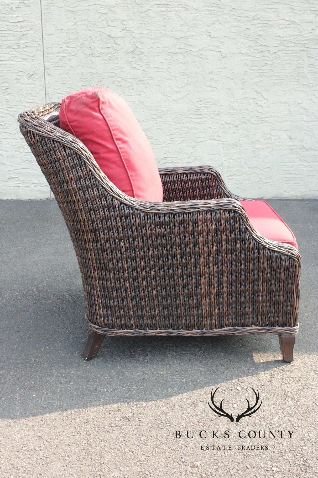 Patio Renaissance Pair of 'Monticello' Lounge Chairs and Ottomans