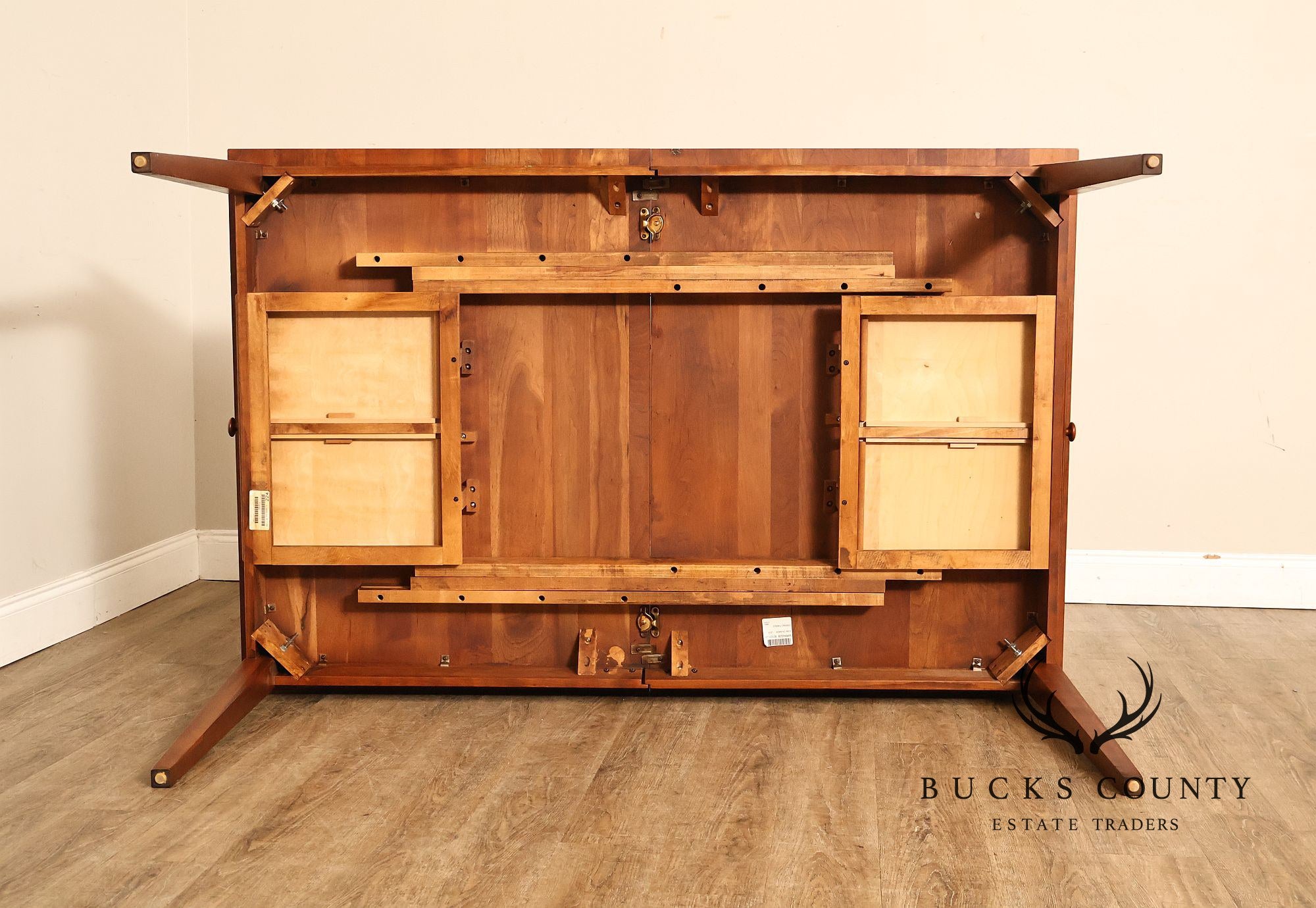 Ethan Allen 'American Impressions' Expandable Cherry Dining Table