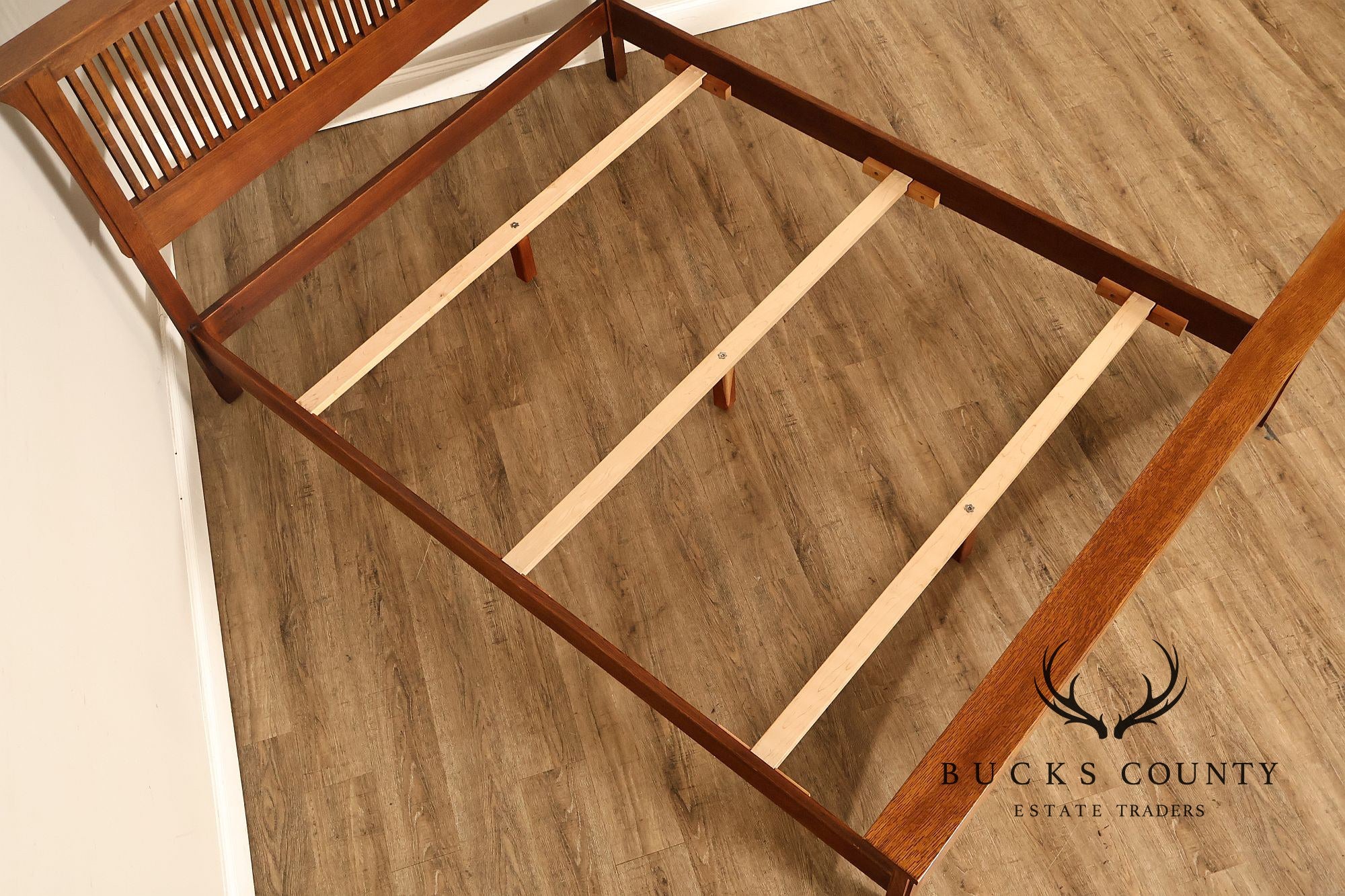 Stickley Mission Collection Oak Spindle Queen Bed